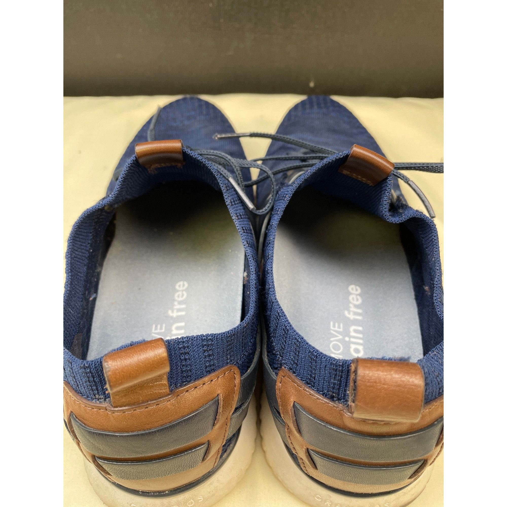 Cole Haan Cole Haan Men's Blue Shoes/ Sneakers Size 11.5 SKU 5524 Size US 11.5 / EU 44-45 - 7 Thumbnail