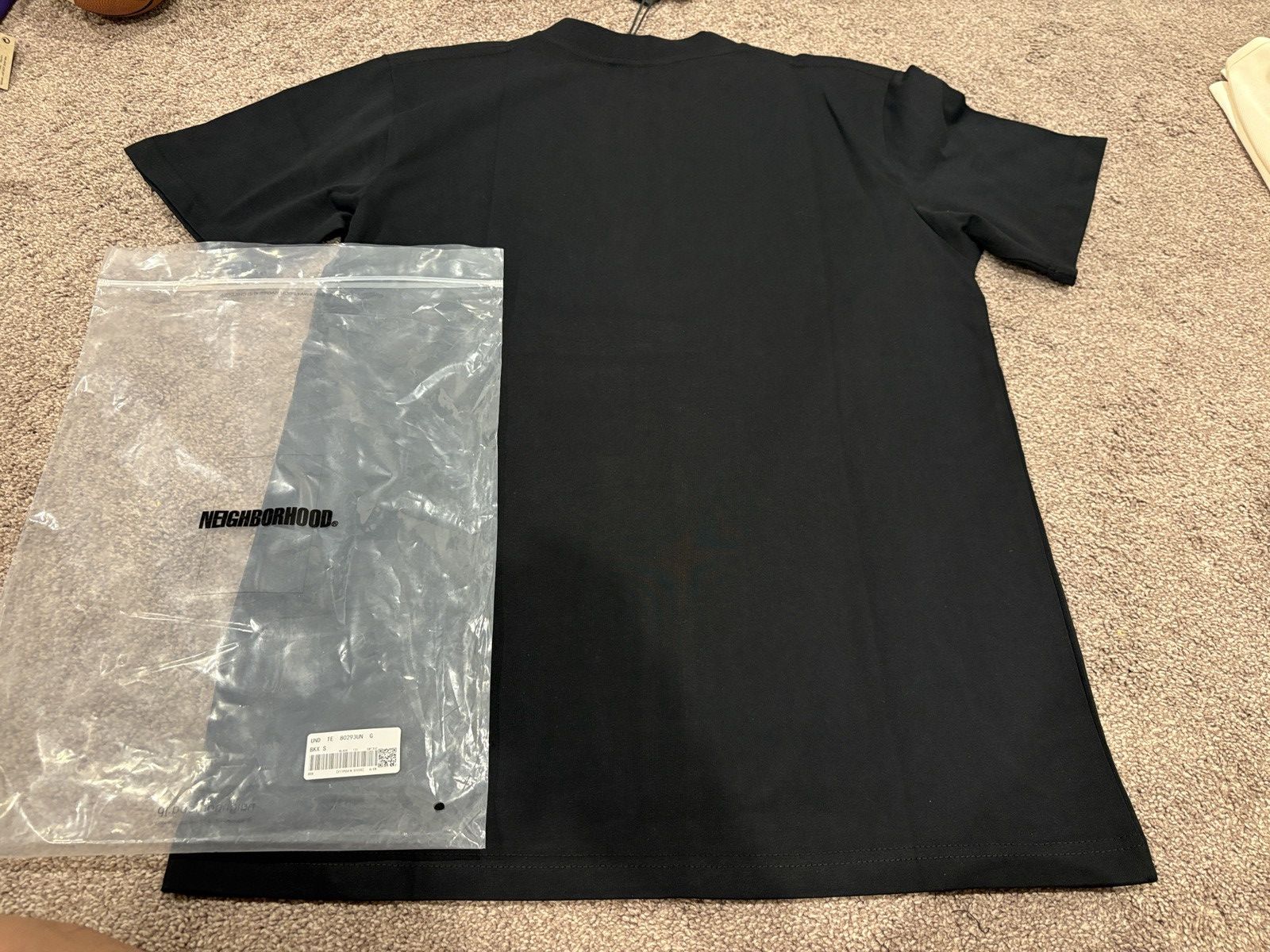 Neighborhood Brand new Neighborhood X Undefeated tshirt small Size US S / EU 44-46 / 1 - 5 Thumbnail