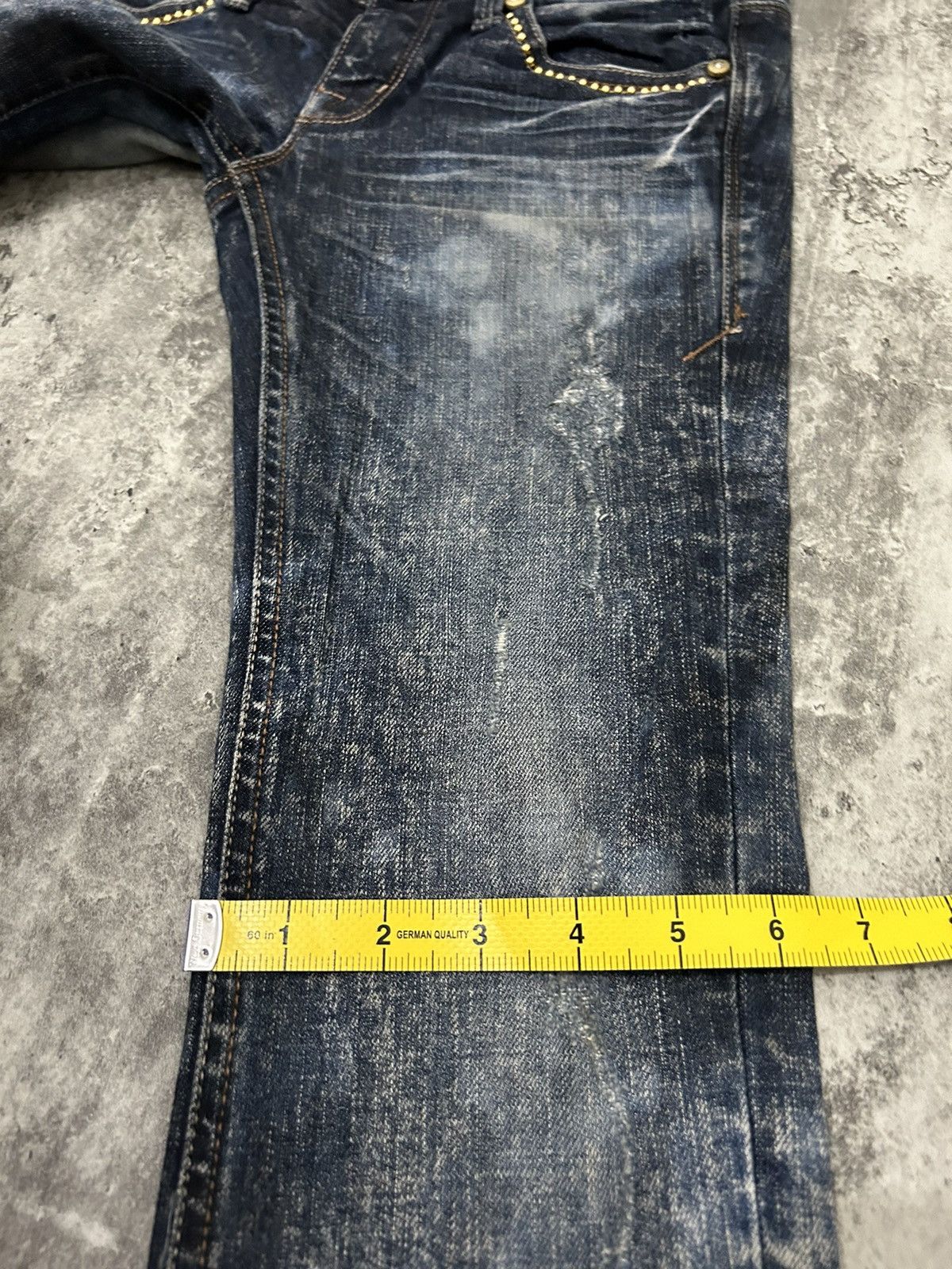 If Six Was Nine × Japanese Brand × Le Grande Bleu (L.G.B.) Buckaro Design Acid Wash Pattern Distressed Denim Pants Size 28" / US 6 / IT 42 - 21 Thumbnail
