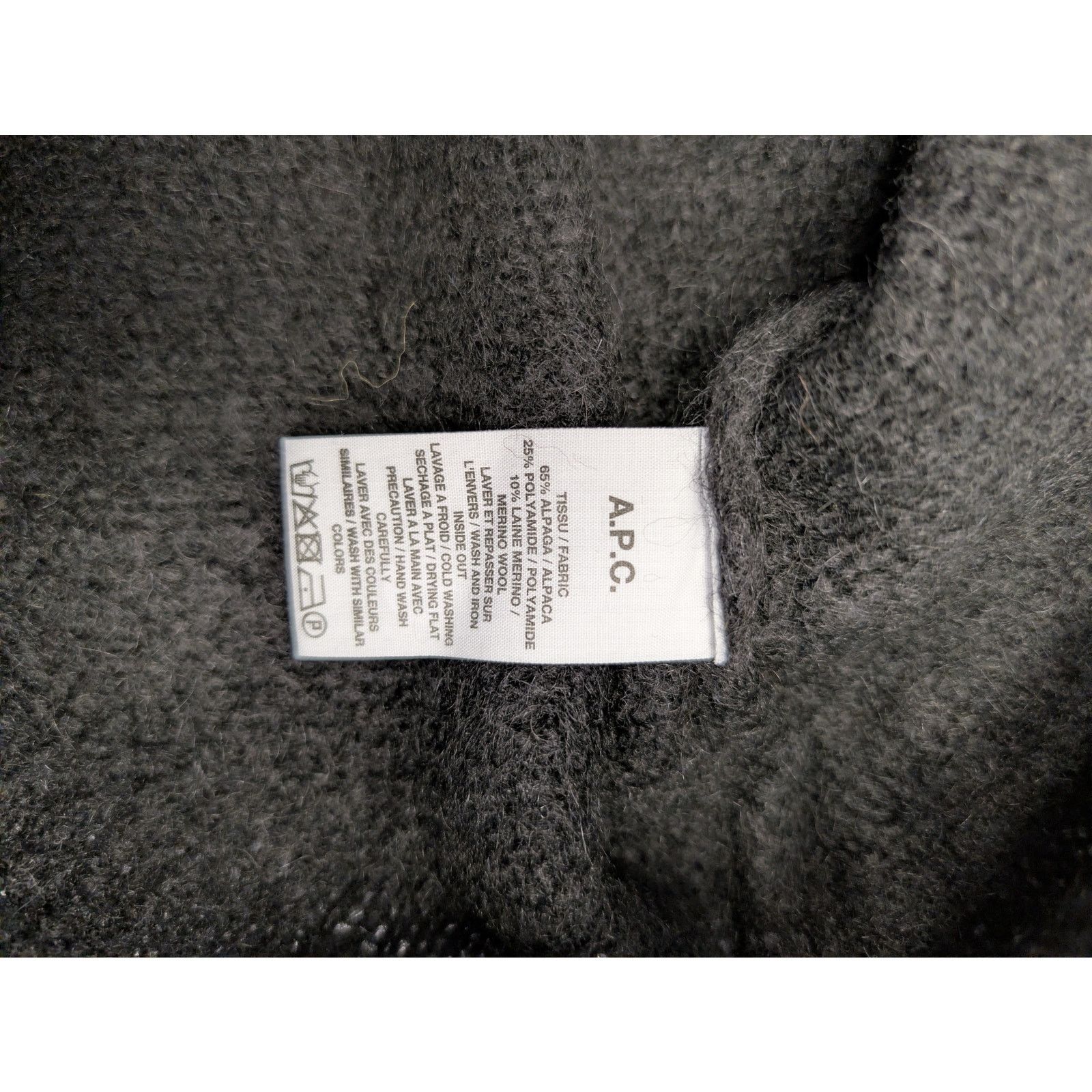 A.P.C. o1rshd1 Pull Tyler Crewneck Sweatshirt in Noir Size US M / EU 48-50 / 2 - 16 Thumbnail