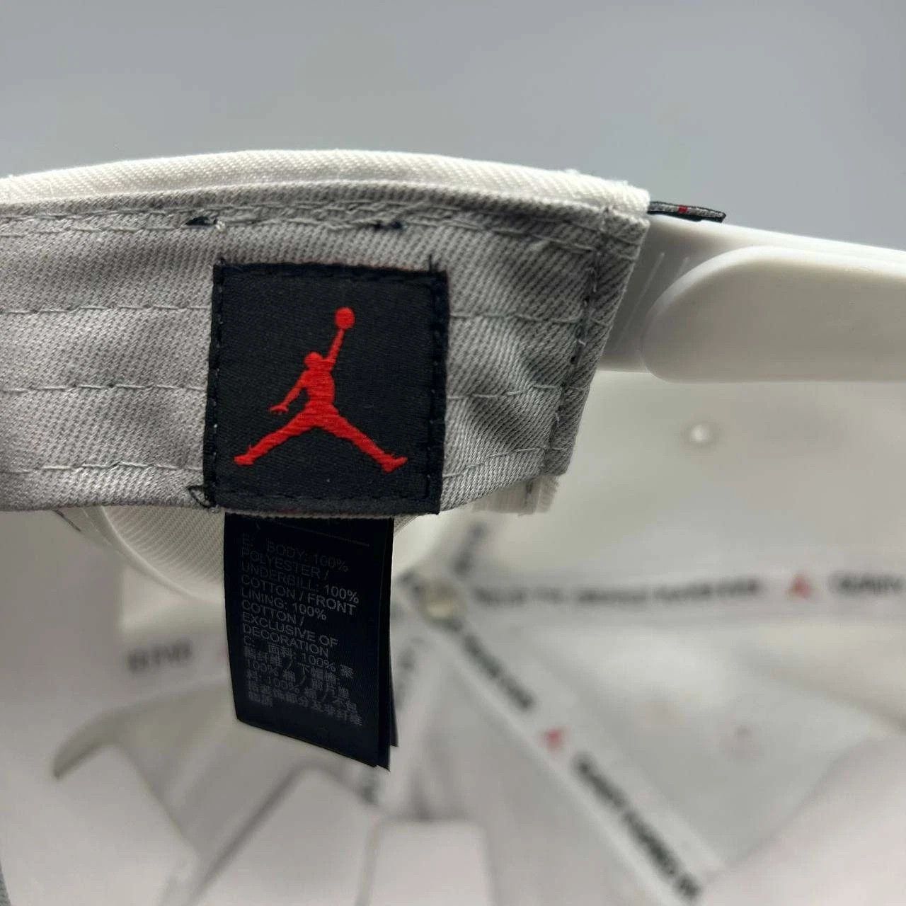 Jordan Brand Air Jordan Hat Cement Elephant Metal Logo Jumpman Snap Back Size ONE SIZE - 4 Thumbnail