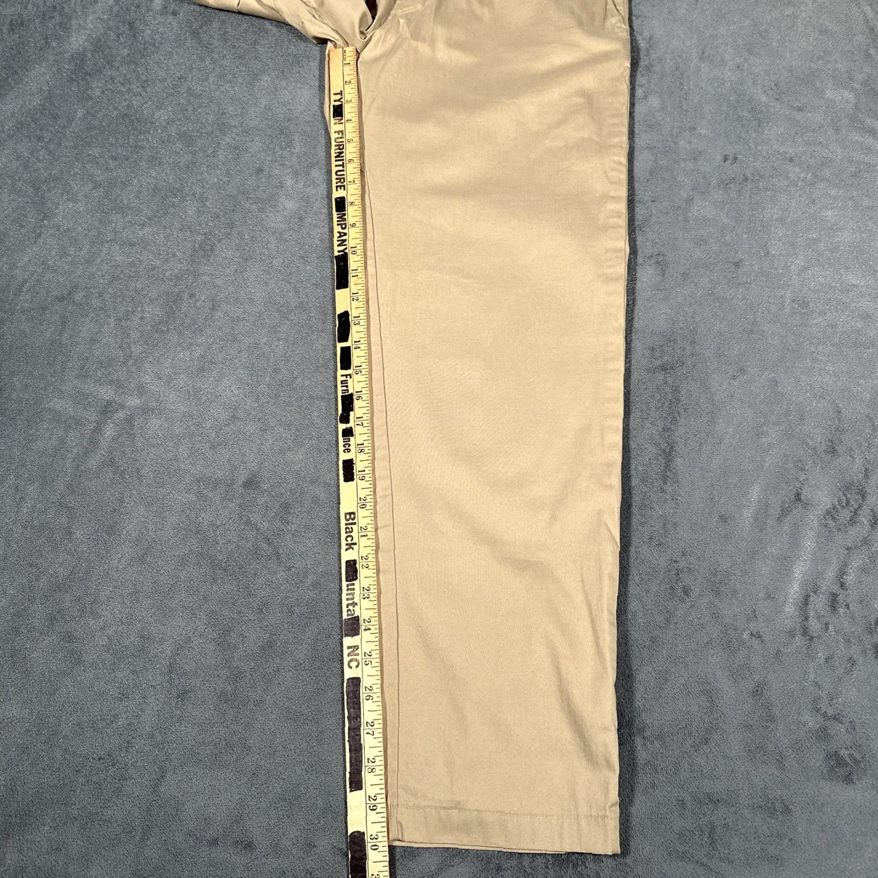 Lululemon VINTAGE? No. Lululemon Men Chino Pants 34 Regular Beige Classic Lean Tapered Flat Front Zip Fly Pockets 30 Inseam Mens Size US 34 / EU 50 - 4 Thumbnail