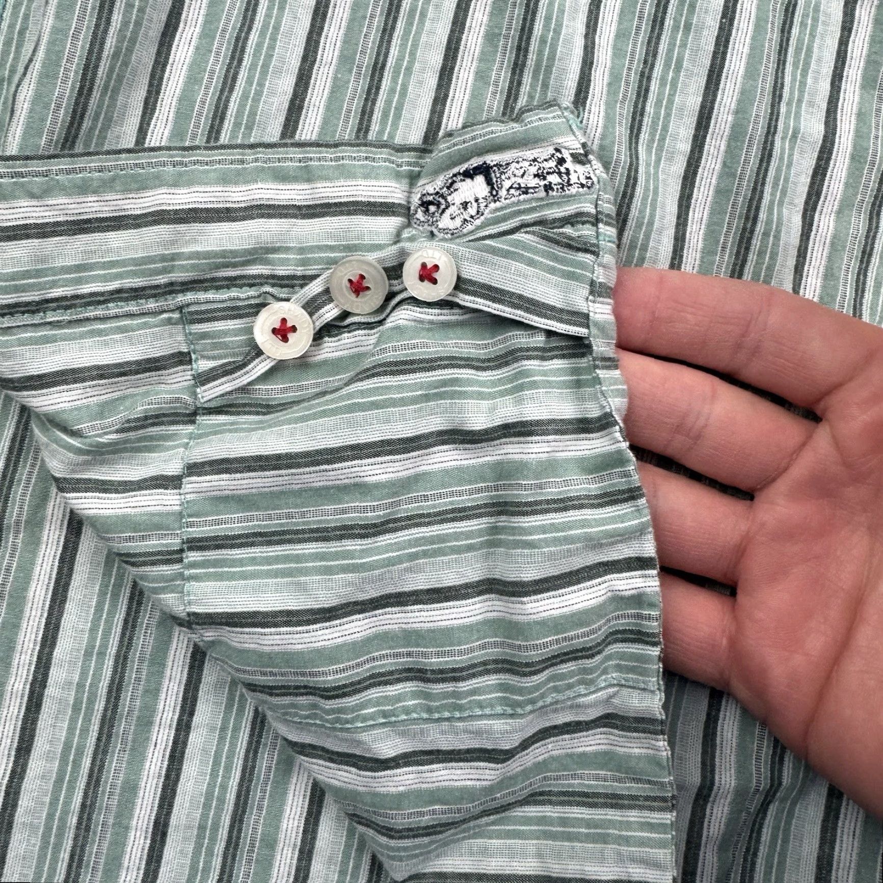 Vintage VINTAGE Shady Ltd Button-Up Shirt Mens 2XL Green Striped Punk Hip Hop 90s Y2K Shady Ltd Button-Up Shirt 2XL Mens Green Shady Ltd Vintage Sweatshirt? Size US XXL / EU 58 / 5 - 7 Thumbnail