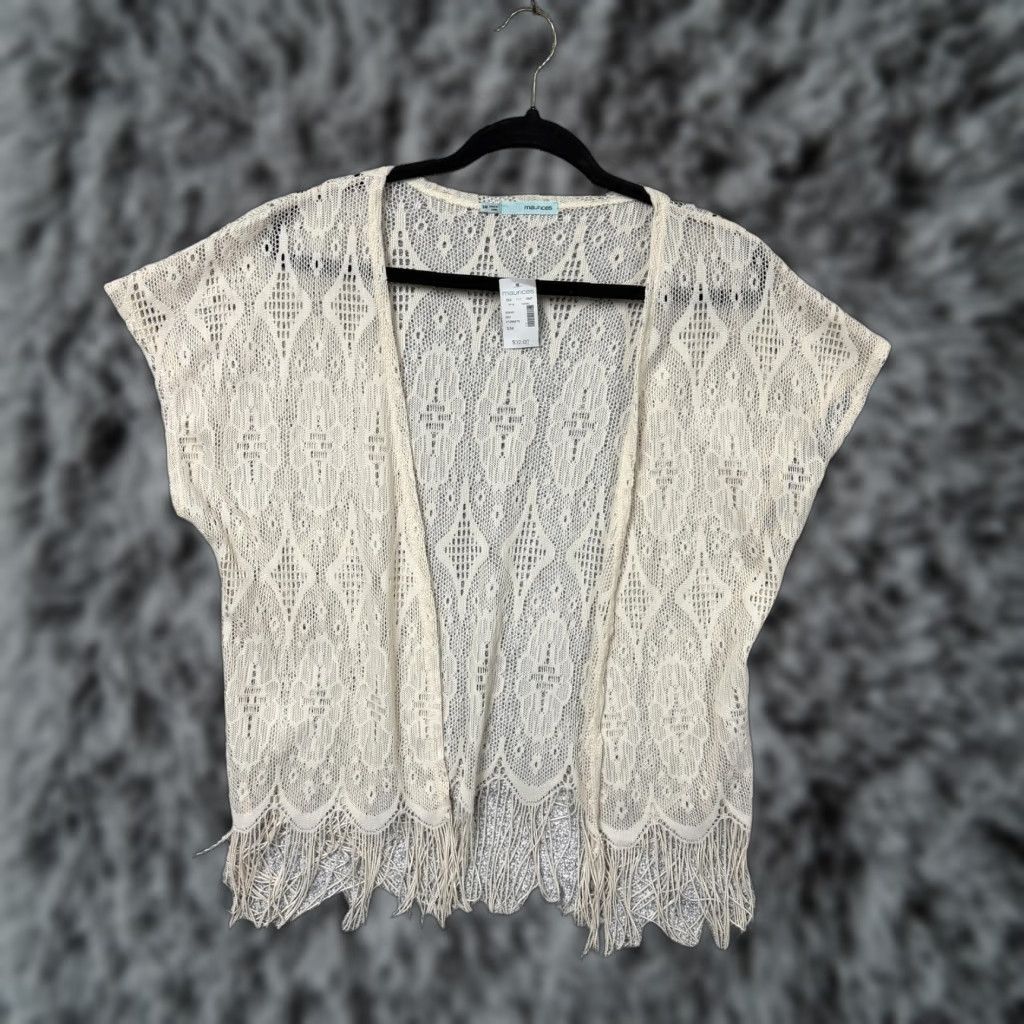 Vintage Maurices Cardigan S/M Cream Crochet Lace Fringe Kimono Sleeve Open Front Boho Festival Hippie Chic Women Shirt Sweater Geometric Pattern Size S / US 4 / IT 40 - 1 Thumbnail