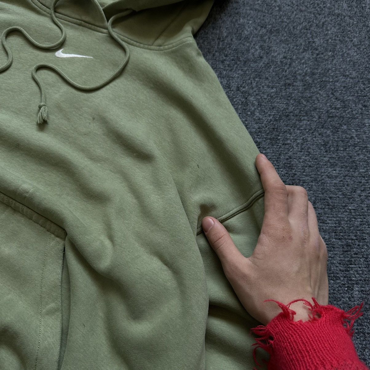 Y/Project VTG Nike Hoodie Centre Logo Size L Trashed Olive 00s USA Hyp Size US L / EU 52-54 / 3 - 10 Thumbnail