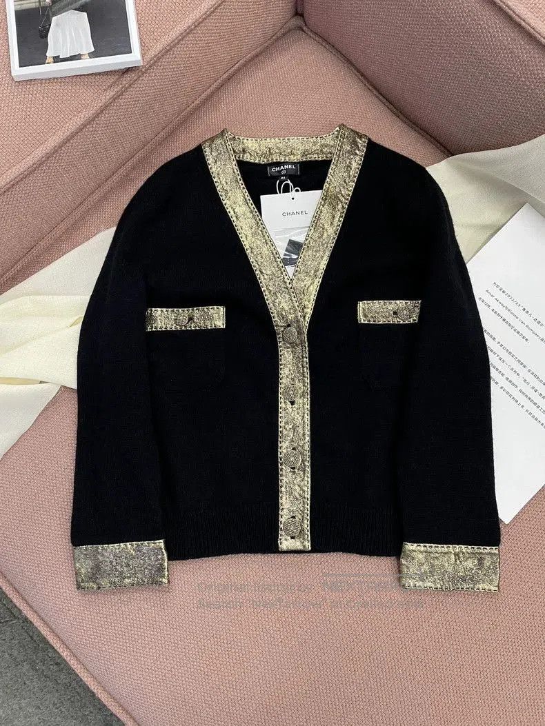 Chanel Chanel Forest Series Cashmere Cardigan. Size US XS / EU 42 / 0 - 1 Thumbnail