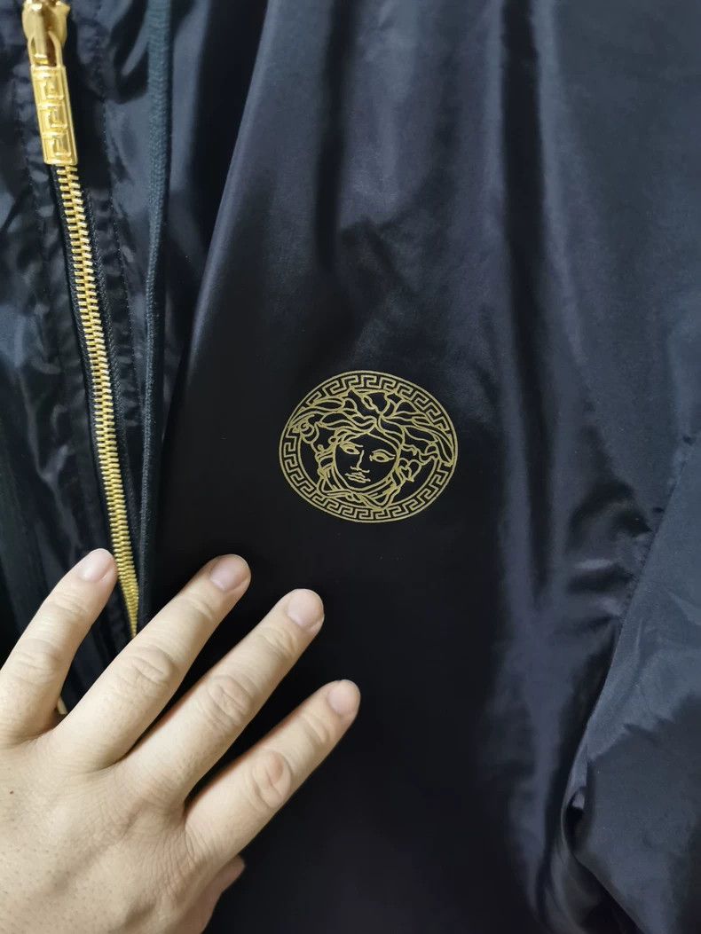 Versace Versace Hooded jacket coat Size US L / EU 52-54 / 3 - 2 Thumbnail