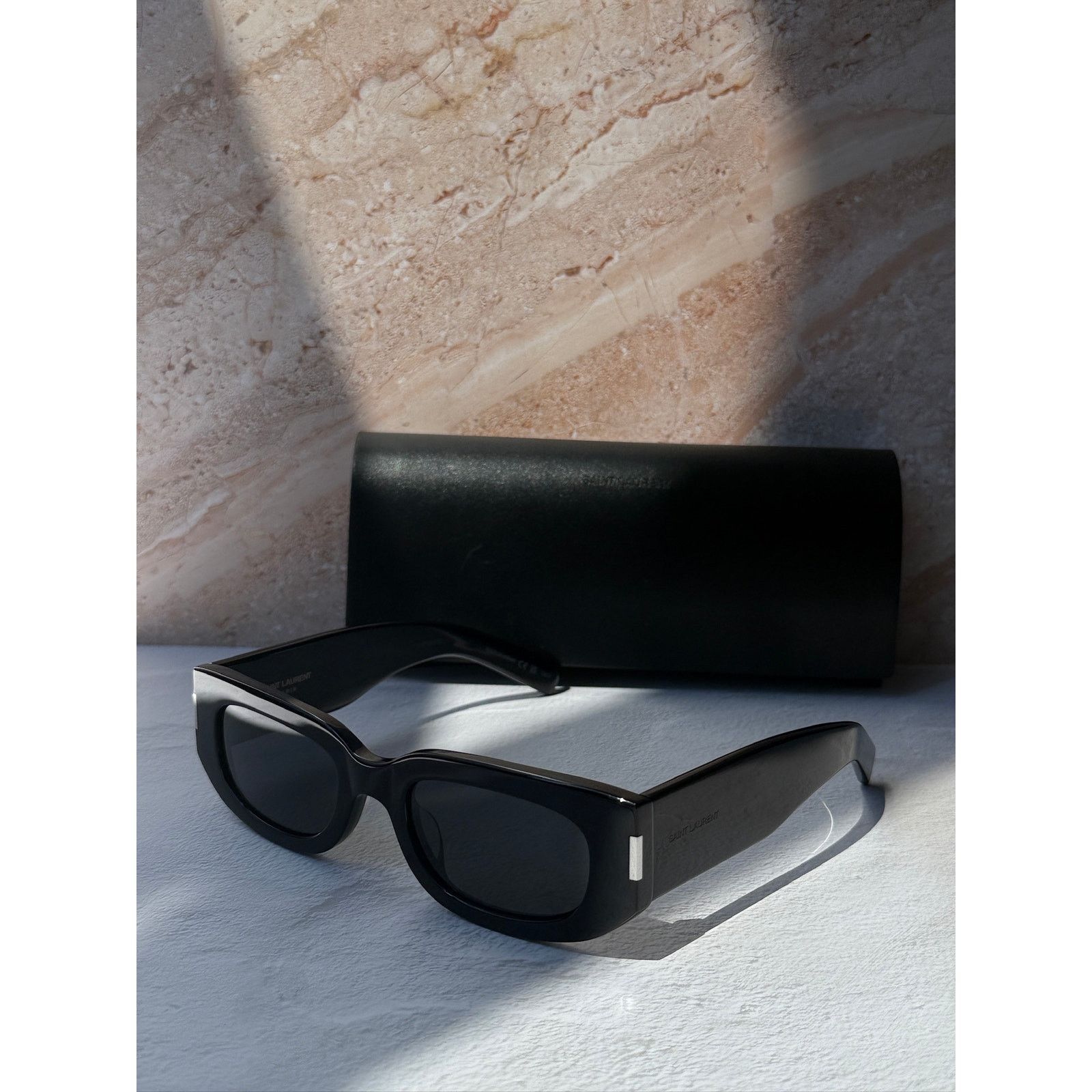 Saint Laurent Paris NEW Saint Laurent SL697 Unisex Sunglasses in Black Size ONE SIZE - 1 Thumbnail