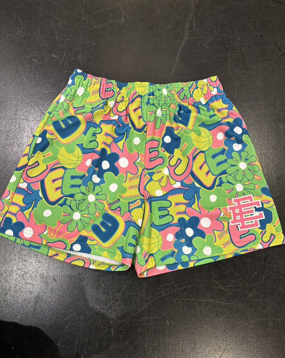 Eric Emanuel Eric Emanuel Floral Print Mesh Shorts Size US 34 / EU 50 - 1 Thumbnail