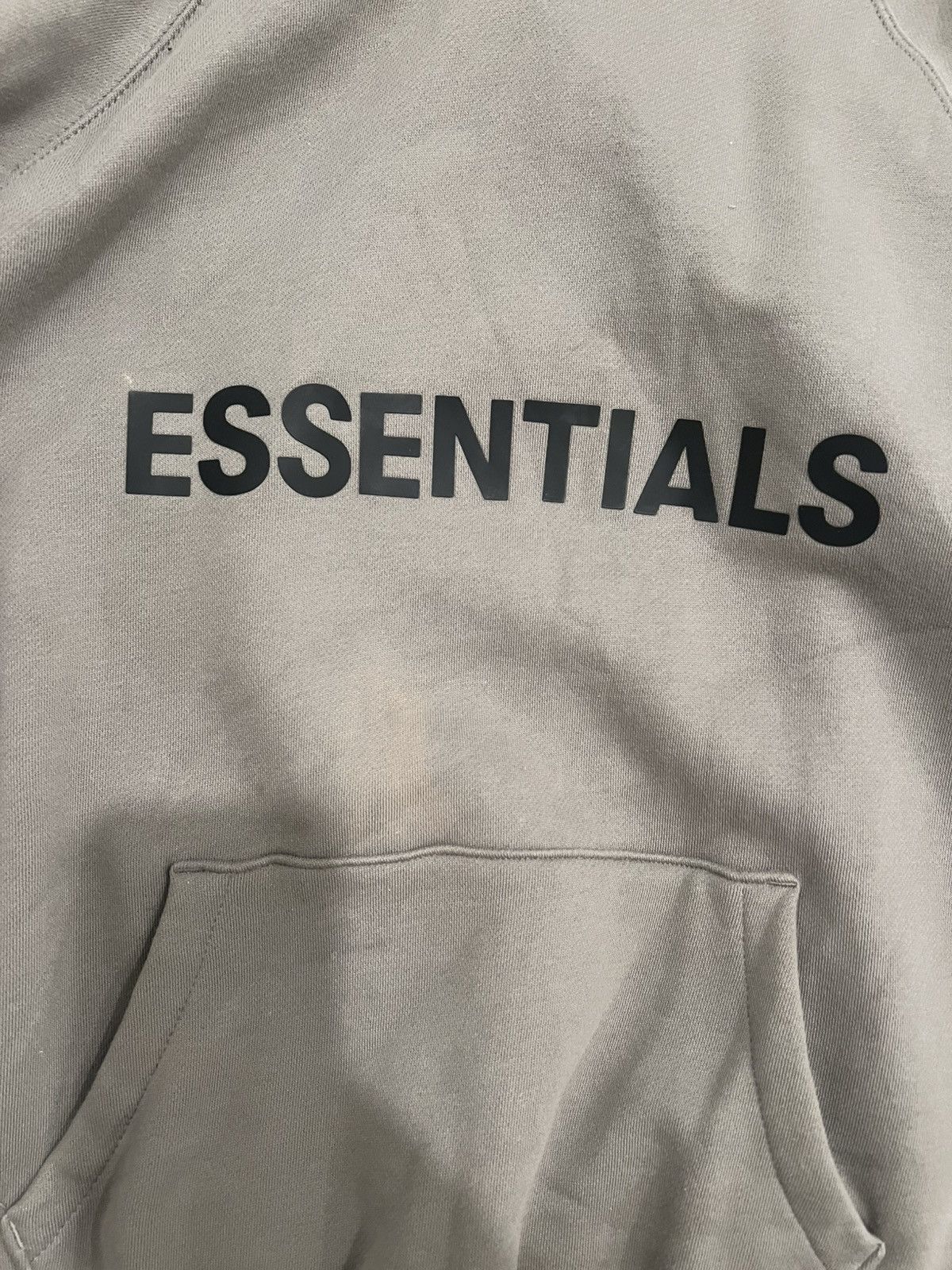 Fear of God Essentials fear of god grey hoodie in size small Size US S / EU 44-46 / 1 - 3 Thumbnail