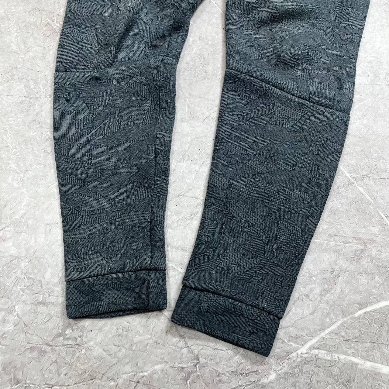Nike Nike Sportwear Tech Fleece Joggers Pants Mens Size M Size US 33 - 5 Thumbnail