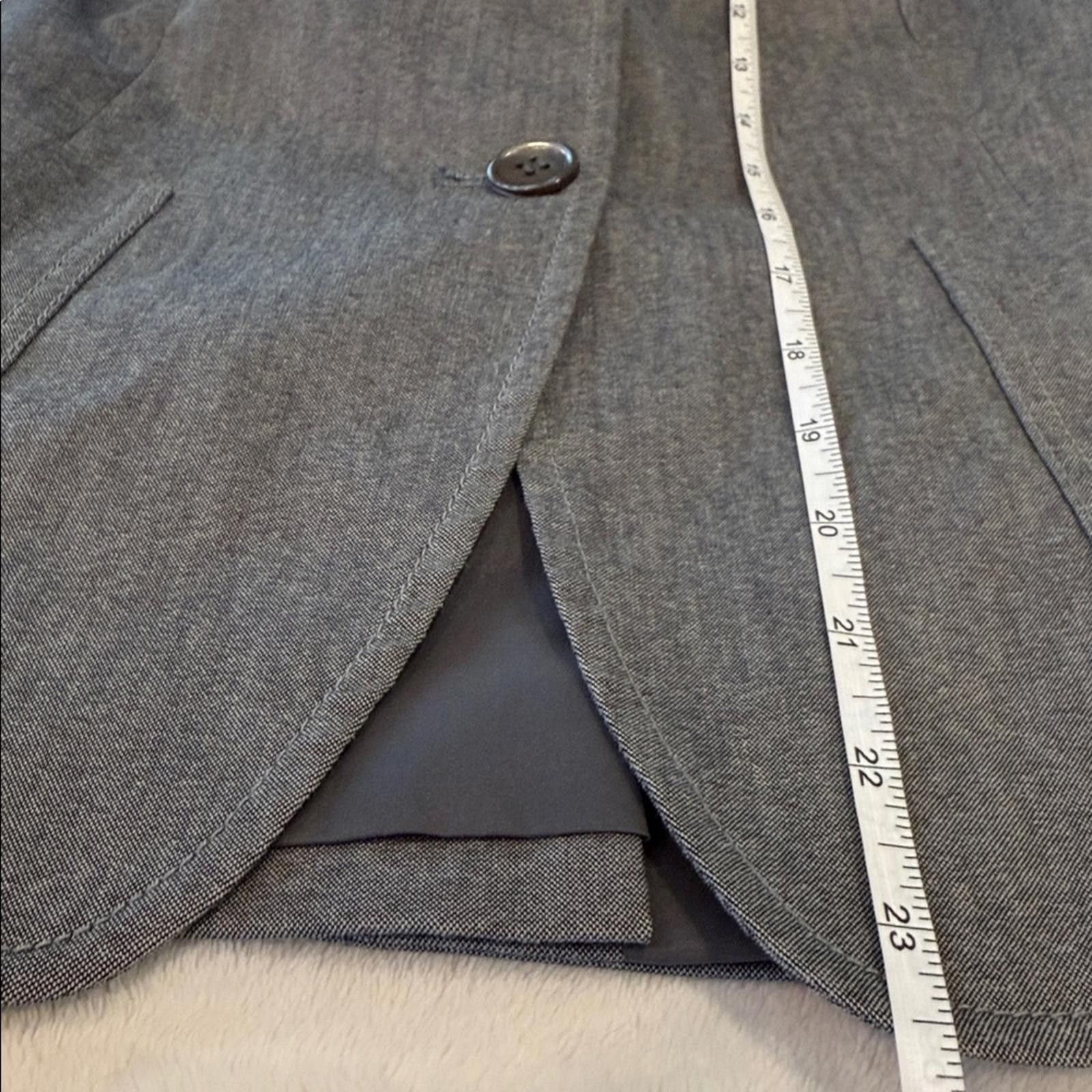 J.Crew J. Crew Classic Grey Blazer V Neck pockets lined button SZ 2 Size XS / US 0-2 / IT 36-38 - 12 Thumbnail