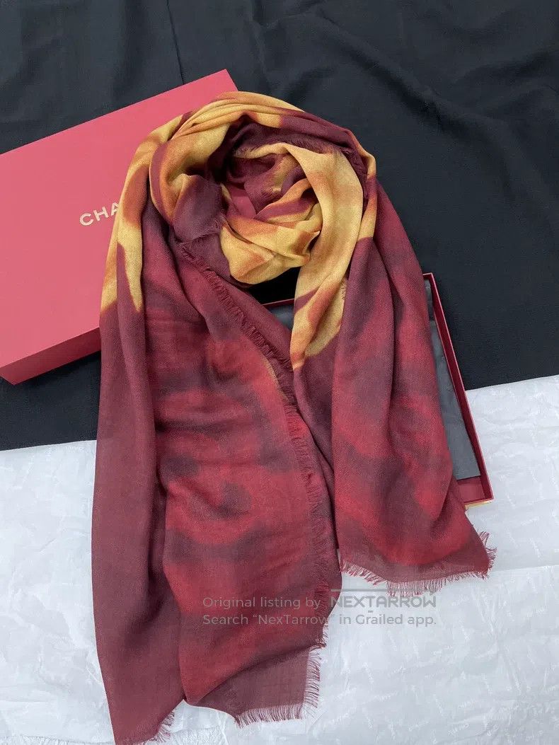 Chanel Chanel 26 vic gift limited cashmere scarf shawl Size ONE SIZE - 1 Thumbnail