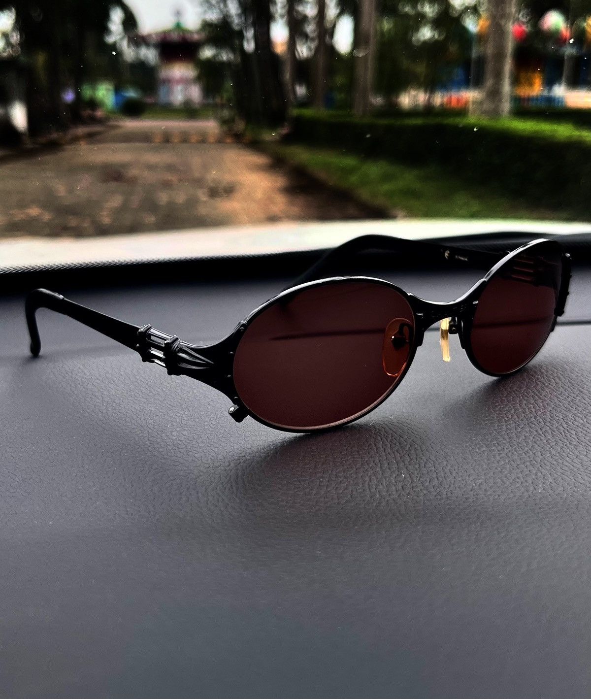 Jean Paul Gaultier 1990s Jean Paul Gaultier Vampire Sunglasses Size 32 - 3 Thumbnail