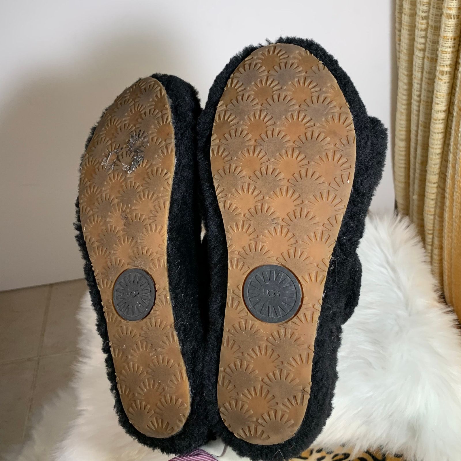 Ugg UGG Oh Yeah double strap flat sandals in black Size 9 Size US 9 / IT 39 - 4 Thumbnail