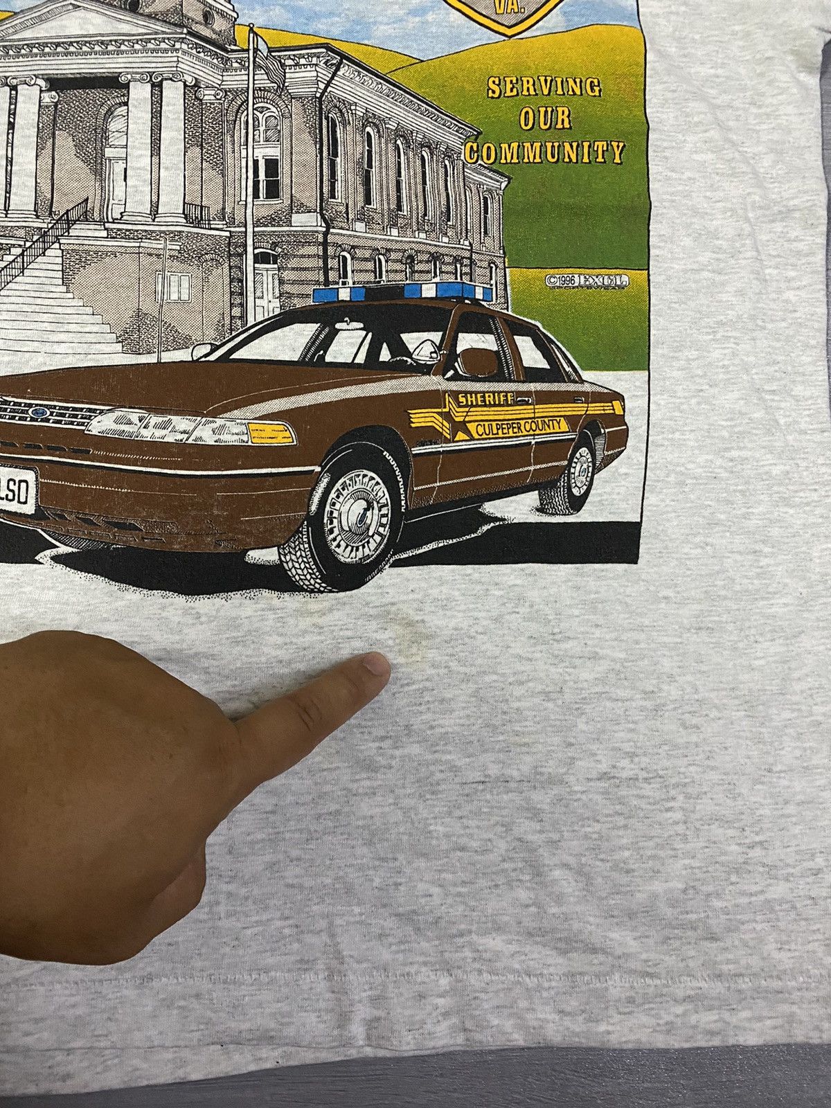 D.A.R.E Vintage D.A.R.E Sheriff Serving Our Cummunity Size US M / EU 48-50 / 2 - 6 Thumbnail