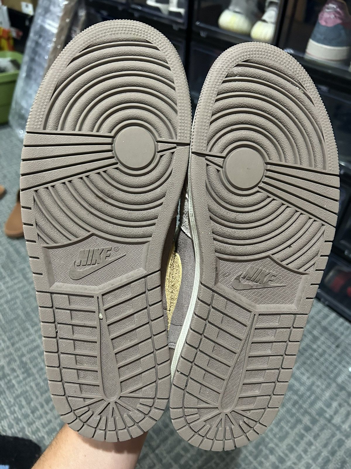 Jordan Brand × Nike Jordan 1 low SE craft Size US 10 / EU 43 - 5 Thumbnail