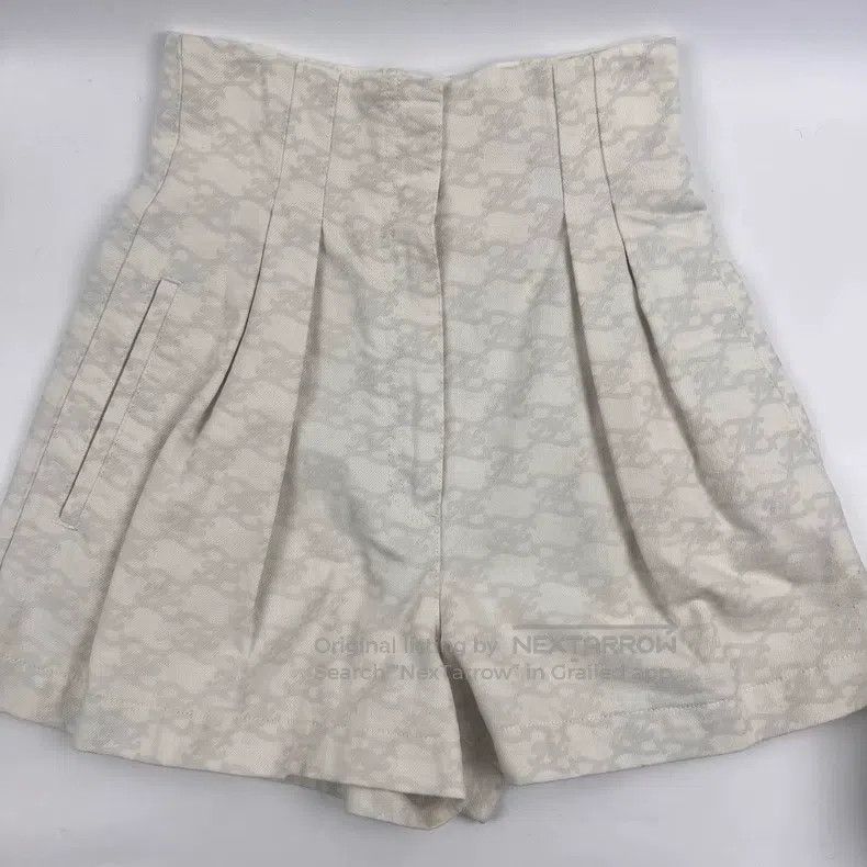 Fendi Fendi Printed shorts Size 25" / US 0 / IT 36 - 1 Thumbnail