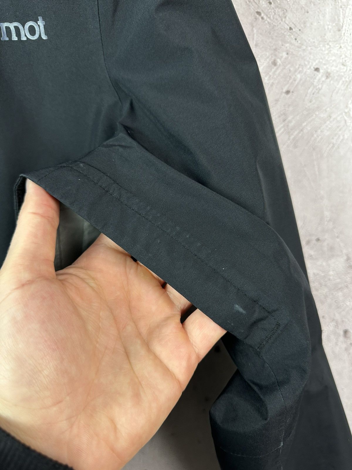 Marmot Marmot Gore-Tex Minimalist Black Long Sleeve Women’s Jacket Size S / US 4 / IT 40 - 9 Thumbnail