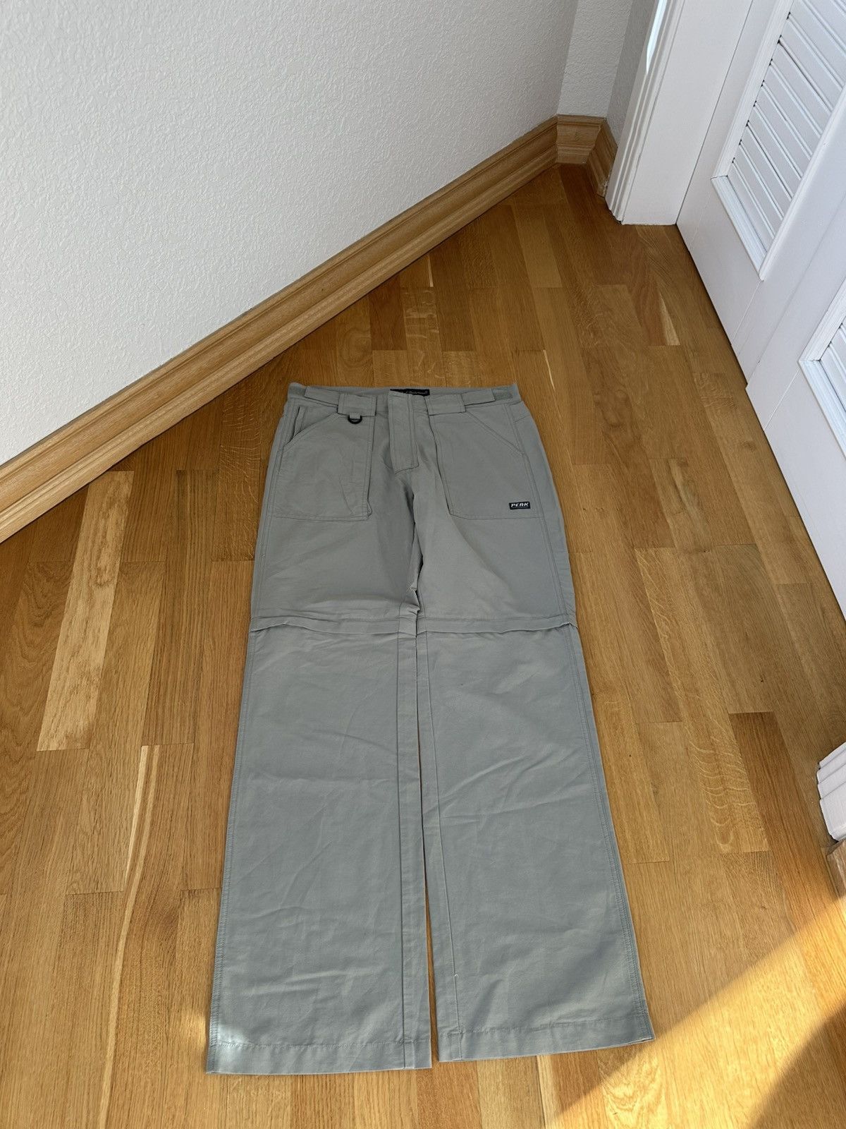 Peak Performance Peak Performance Pants Transformer X Shorts Gear Gorpcore Size US 34 / EU 50 - 1 Thumbnail