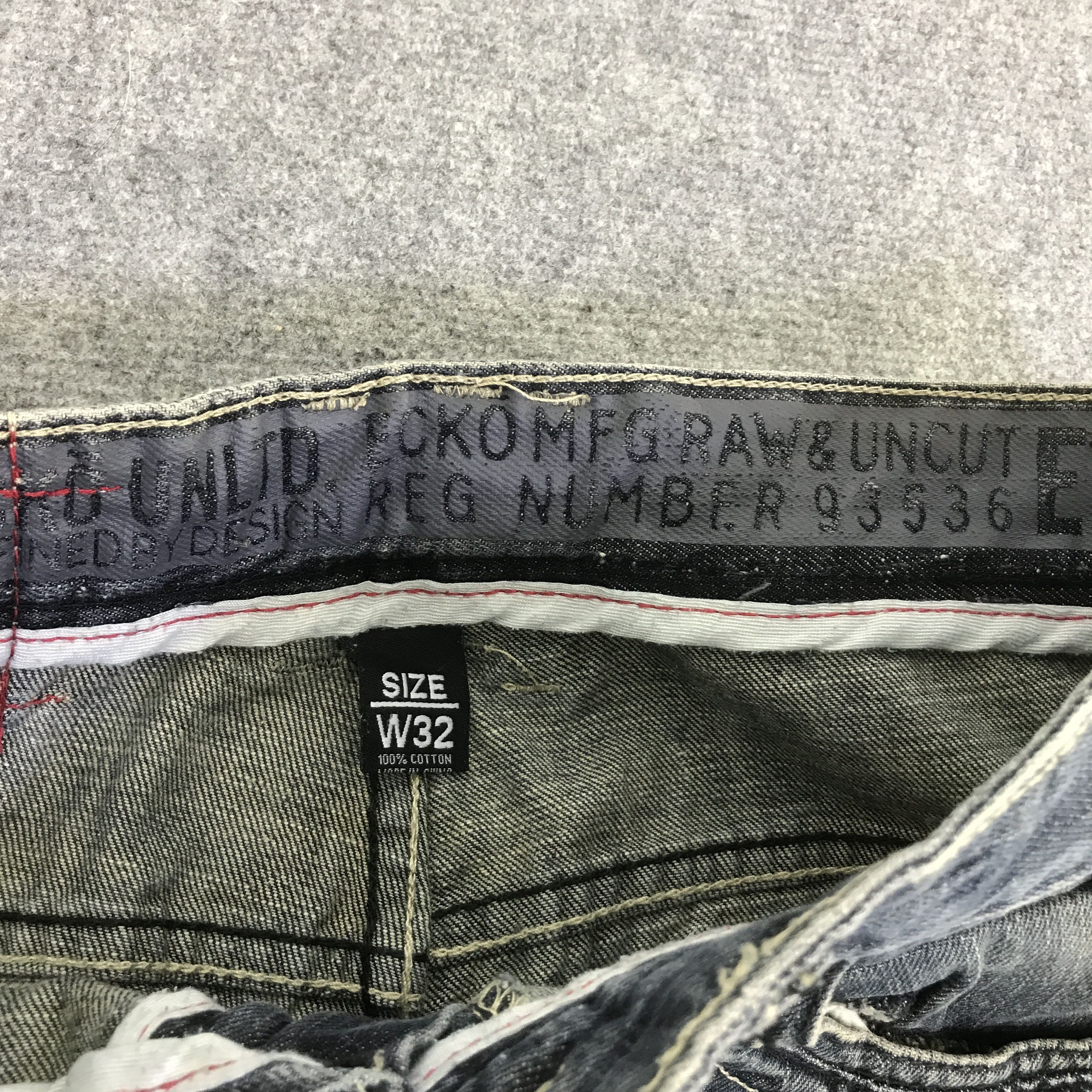 Ecko Unltd. BAGGY ECKO UNLTD DISTRESSED DENIM K118B18 Size US 32 / EU 48 - 16 Thumbnail