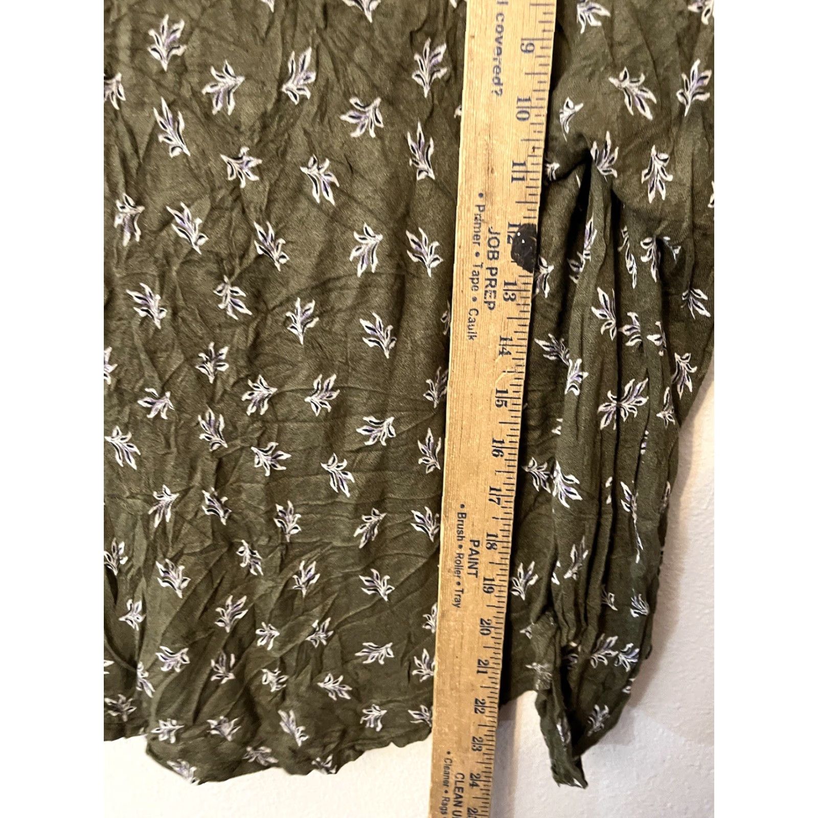 Lucky Brand Lucky Brand Top Blouse XS Olive Green Floral Henley Long Sleeve Cotton Knit Size XS / US 0-2 / IT 36-38 - 4 Thumbnail