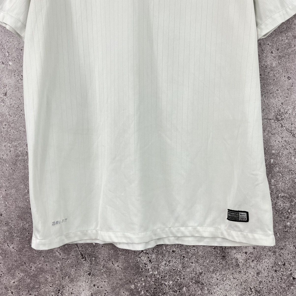 Nike Nike England National Team 2014/15 Home Jersey Size L Size US L / EU 52-54 / 3 - 3 Thumbnail