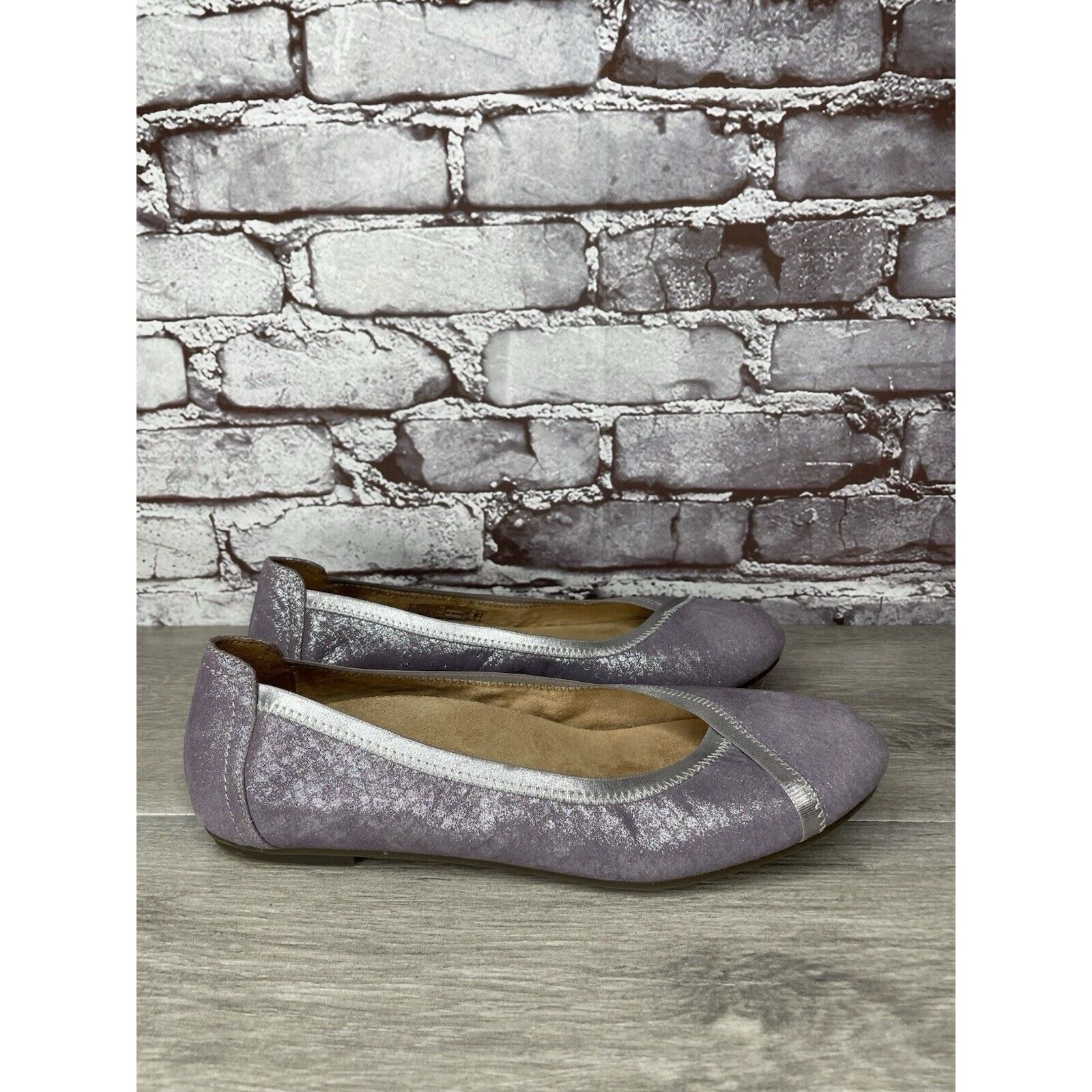 Other Vionic Caroll Metallic Shimmer Pewter Purple Leather Flats W Size US 9.5 / IT 39.5 - 13 Thumbnail