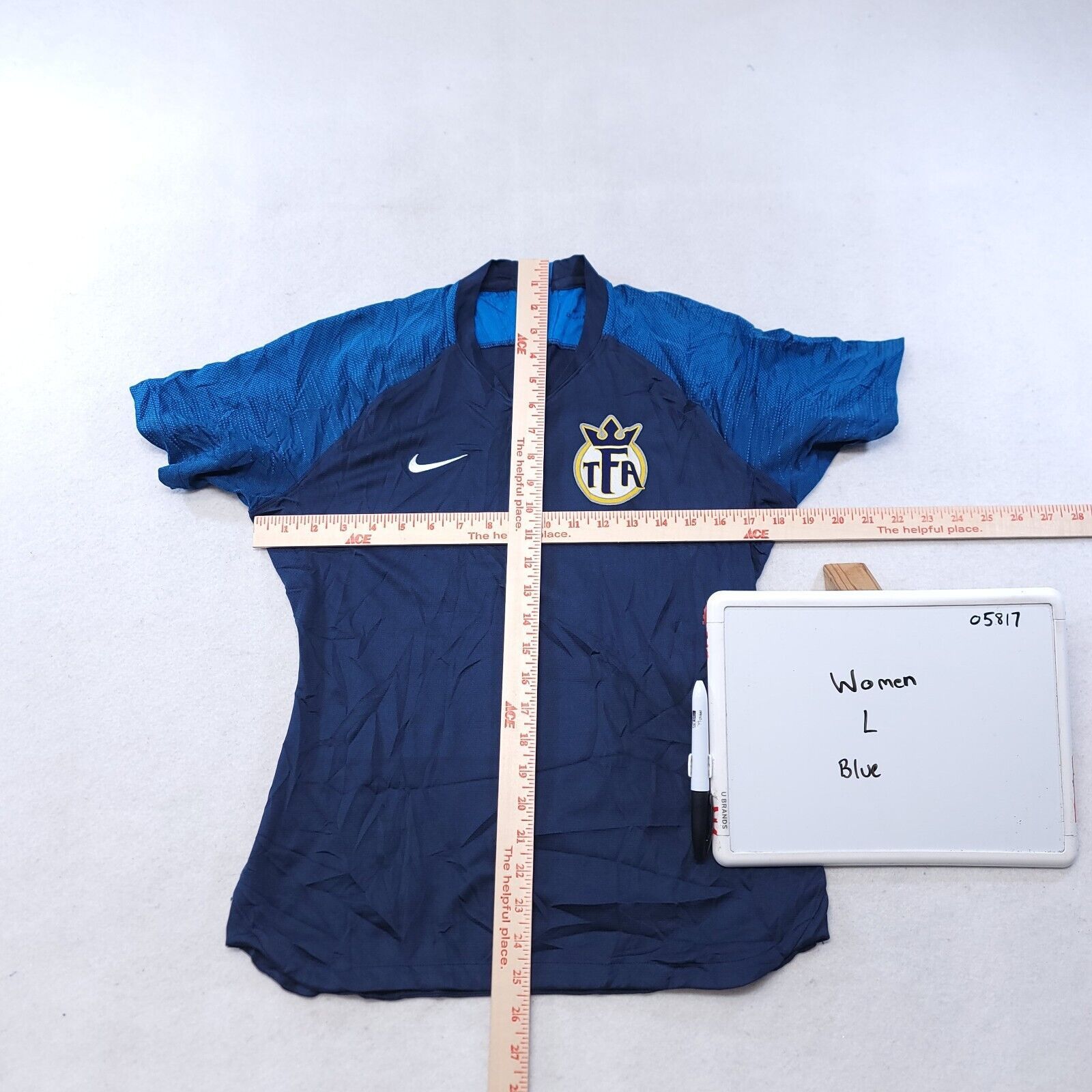 Nike Nike Dri-Fit Pullover Active T Shirt Womens Size Large Blue Size L / US 10 / IT 46 - 6 Thumbnail