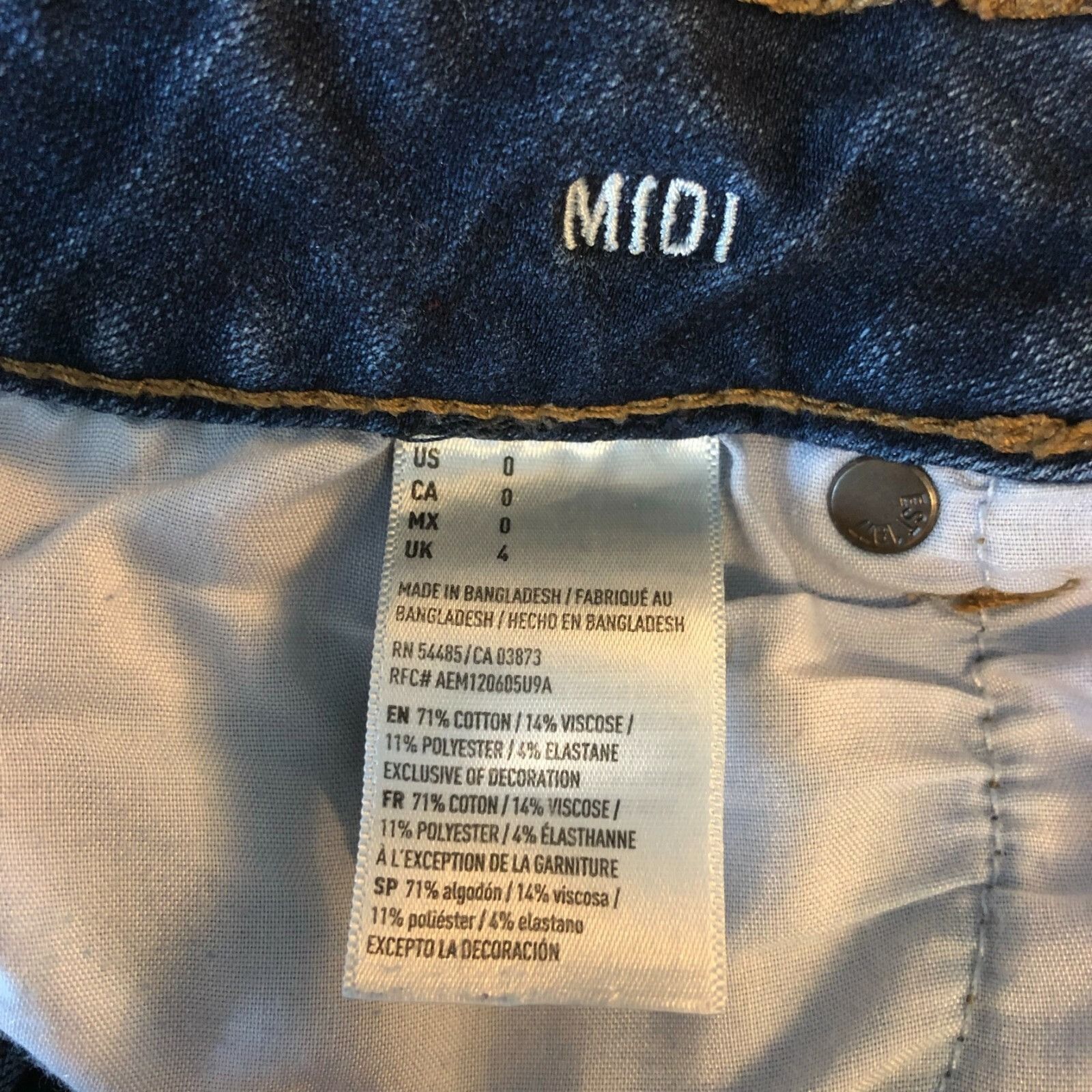 American Eagle Outfitters American Eagle Womens Midi Shorts Denim Cuffed Medium Wash S Size 25" / US 0 / IT 36 - 4 Thumbnail