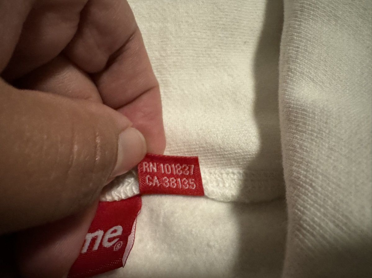 Supreme Supreme SS23 Motion Logo Hoodie White Size Medium Size US M / EU 48-50 / 2 - 10 Thumbnail