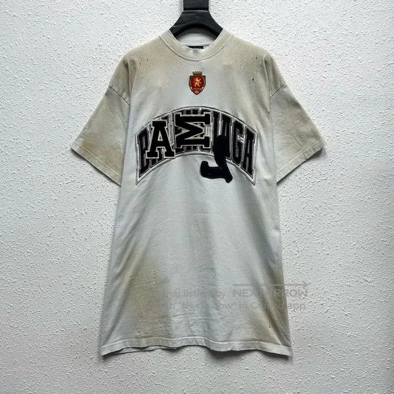 Balenciaga Balenciaga 23SS Manchester United T-shirt. Size US XS / EU 42 / 0 - 1 Thumbnail