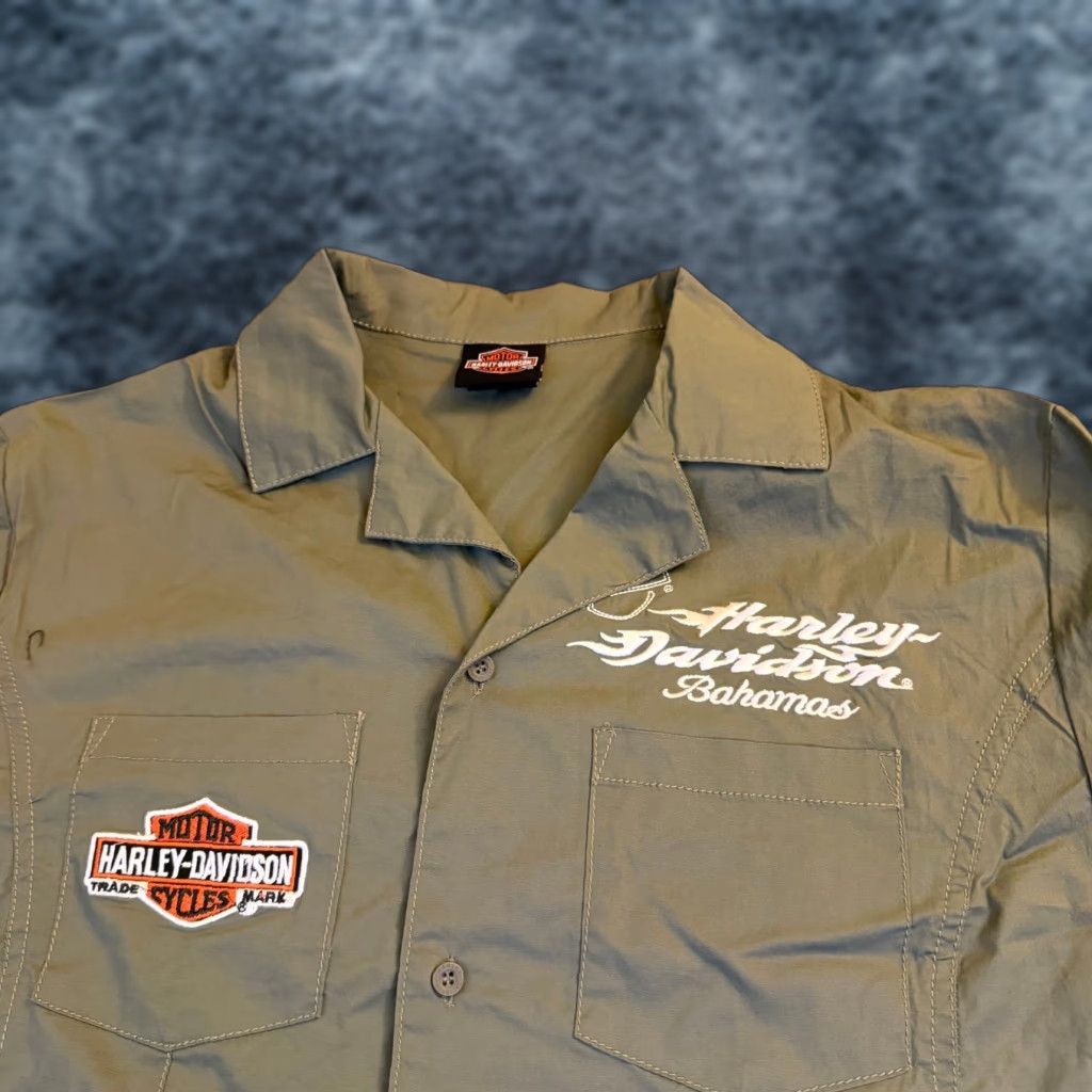 Harley Davidson Harley-Davidson Shirt Womens XL Green Button-Up Short Sleeve Embroidered Pocket Casual Workwear Bahamas 90s Theme Motorcycle? Size XL / US 12-14 / IT 48-50 - 1 Thumbnail
