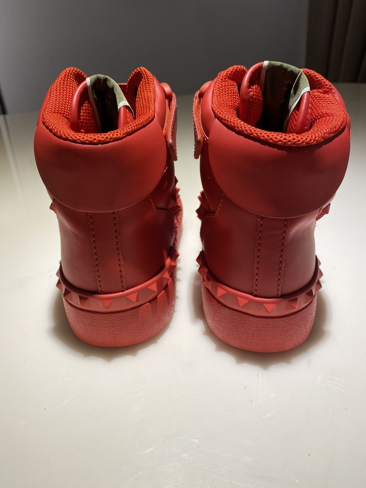 Valentino Brand New Valentino Garavani Stud Sneakers Size US 5 / IT 35 - 7 Thumbnail