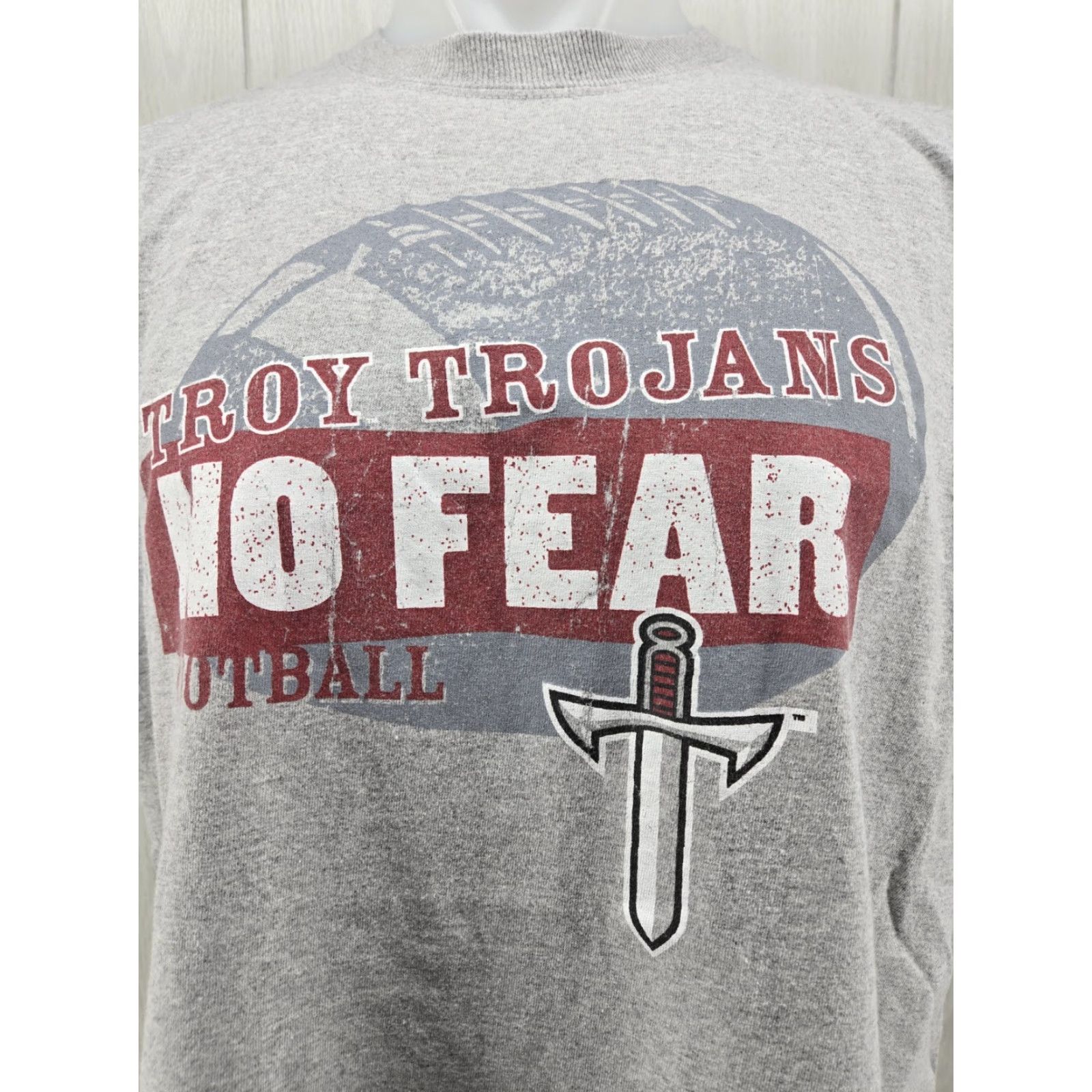 Champion VINTAGE Troy University Trojans No Fear Football Gray T-Shirt Adult XL Champion Size US XL / EU 56 / 4 - 3 Thumbnail