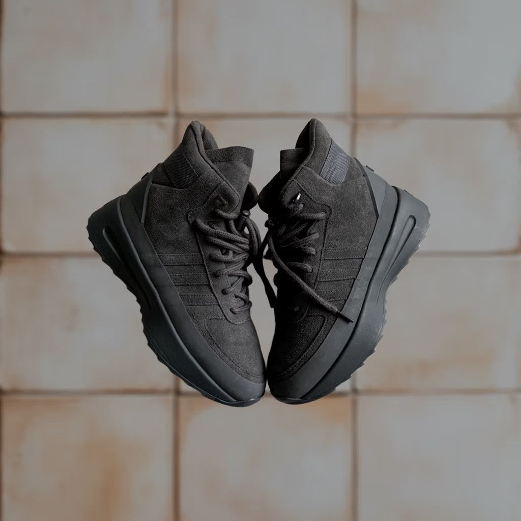 Adidas ADIDAS x FEAR OF GOD ATHLETICS LOS ANGELES HIKER SNEAKER US 5 UK 4.5 MEN Boot Black Size US 5 / EU 37 - 1 Thumbnail