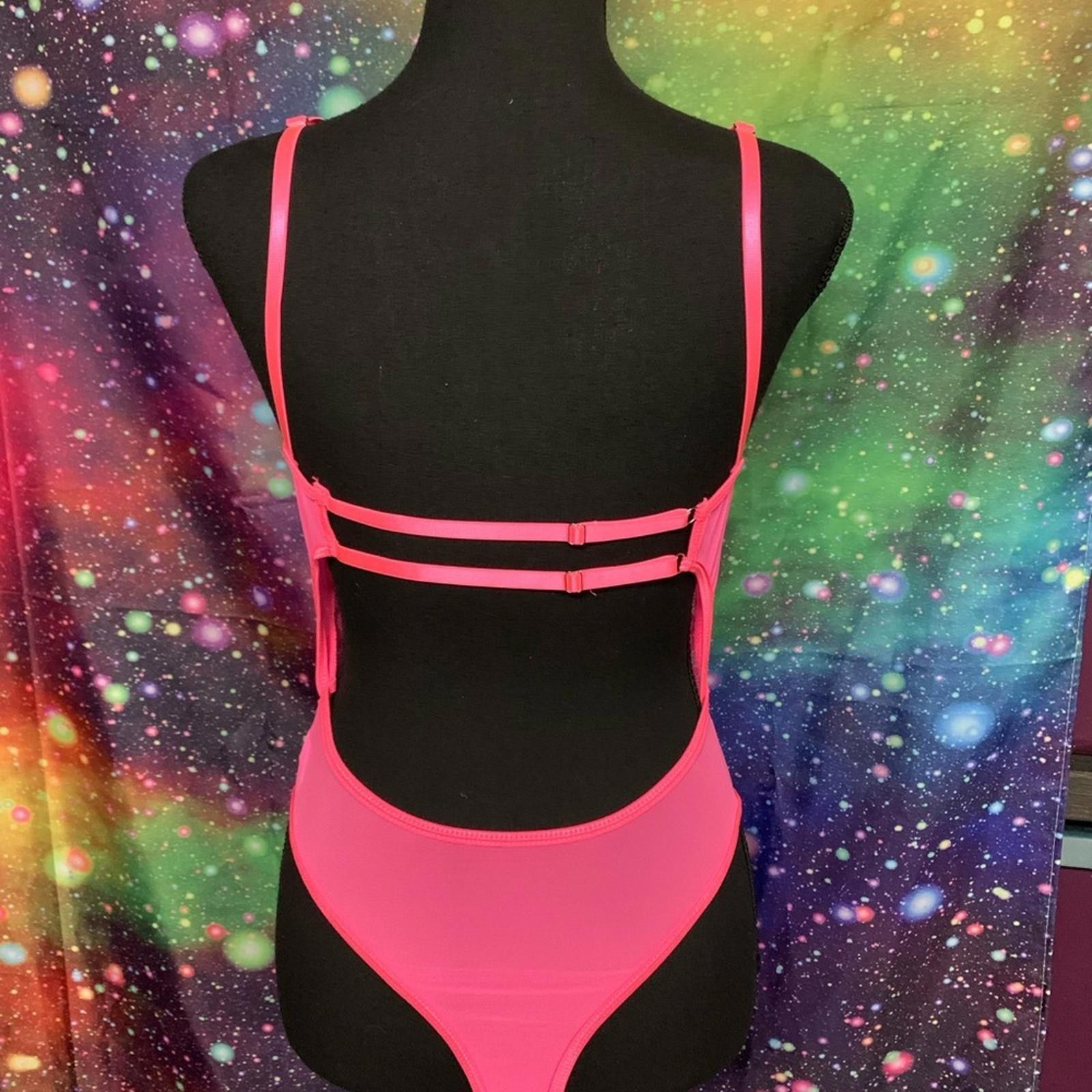 Designer Hot Pink Lace Bodysuit Size ONE SIZE - 3 Thumbnail