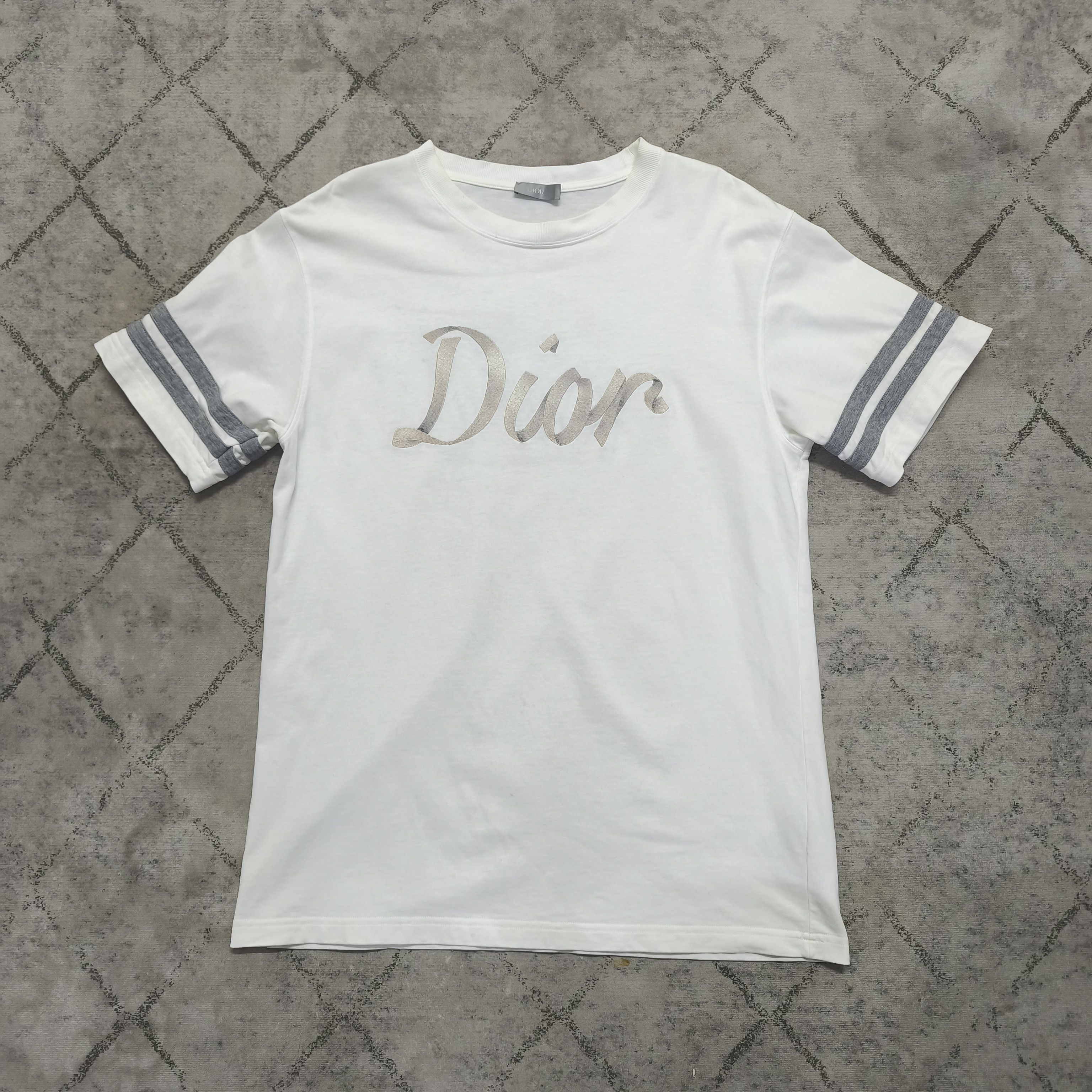 Dior Dior 22SS Relaxed Fit Ribbon Logo T-Shirt White Size US L / EU 52-54 / 3 - 1 Thumbnail
