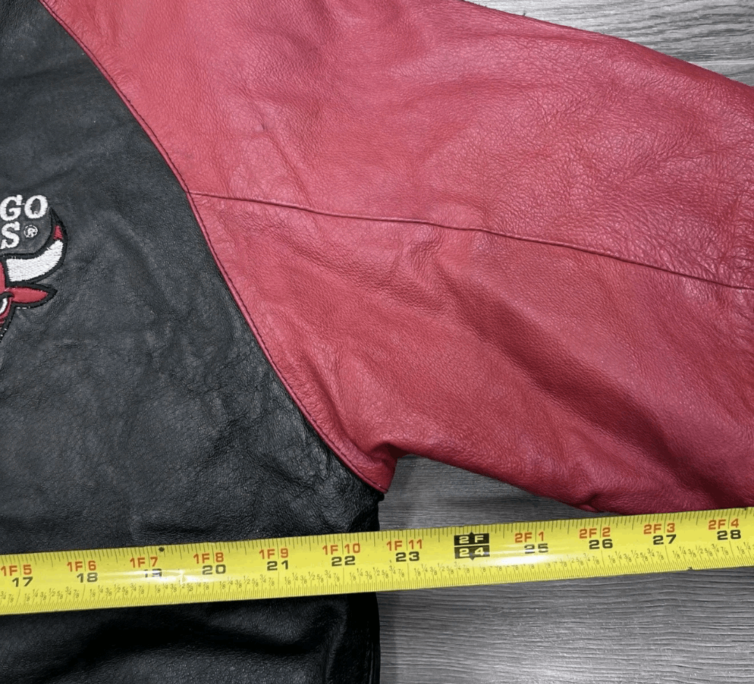 Pro Player Vintage 90s Pro Player NBA Chicago Bulls Leather Jacket Med Size US M / EU 48-50 / 2 - 4 Thumbnail