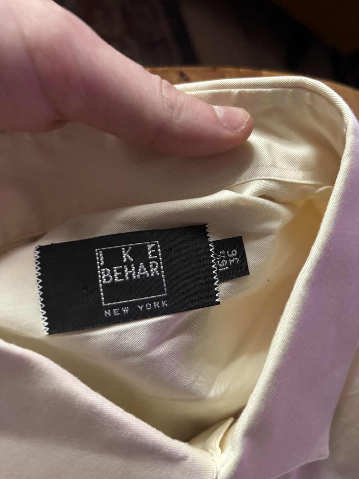 Ike Behar Vintage Ike Behar Dress Shirt Made in USA Cream Cotton Size US XL / EU 56 / 4 - 3 Thumbnail