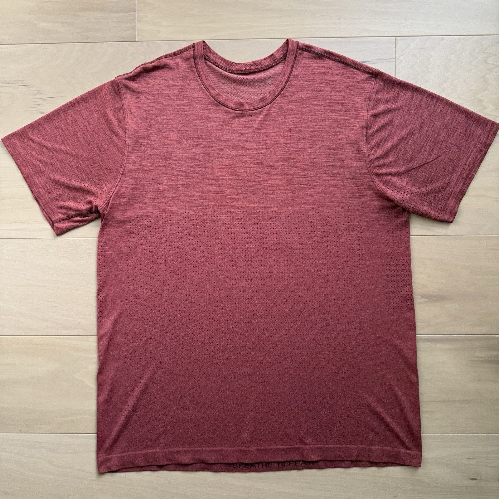 Lululemon Lululemon Metal Vent Shirt 2XL Red Yoga Running Workout Size US XXL / EU 58 / 5 - 2 Thumbnail