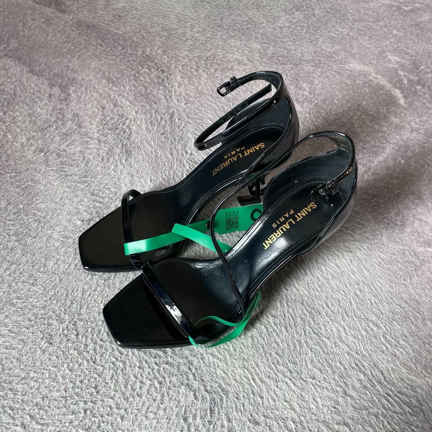 Gucci Gucci Black Sandals 36 Women Size US 6 / IT 36 - 1 Thumbnail