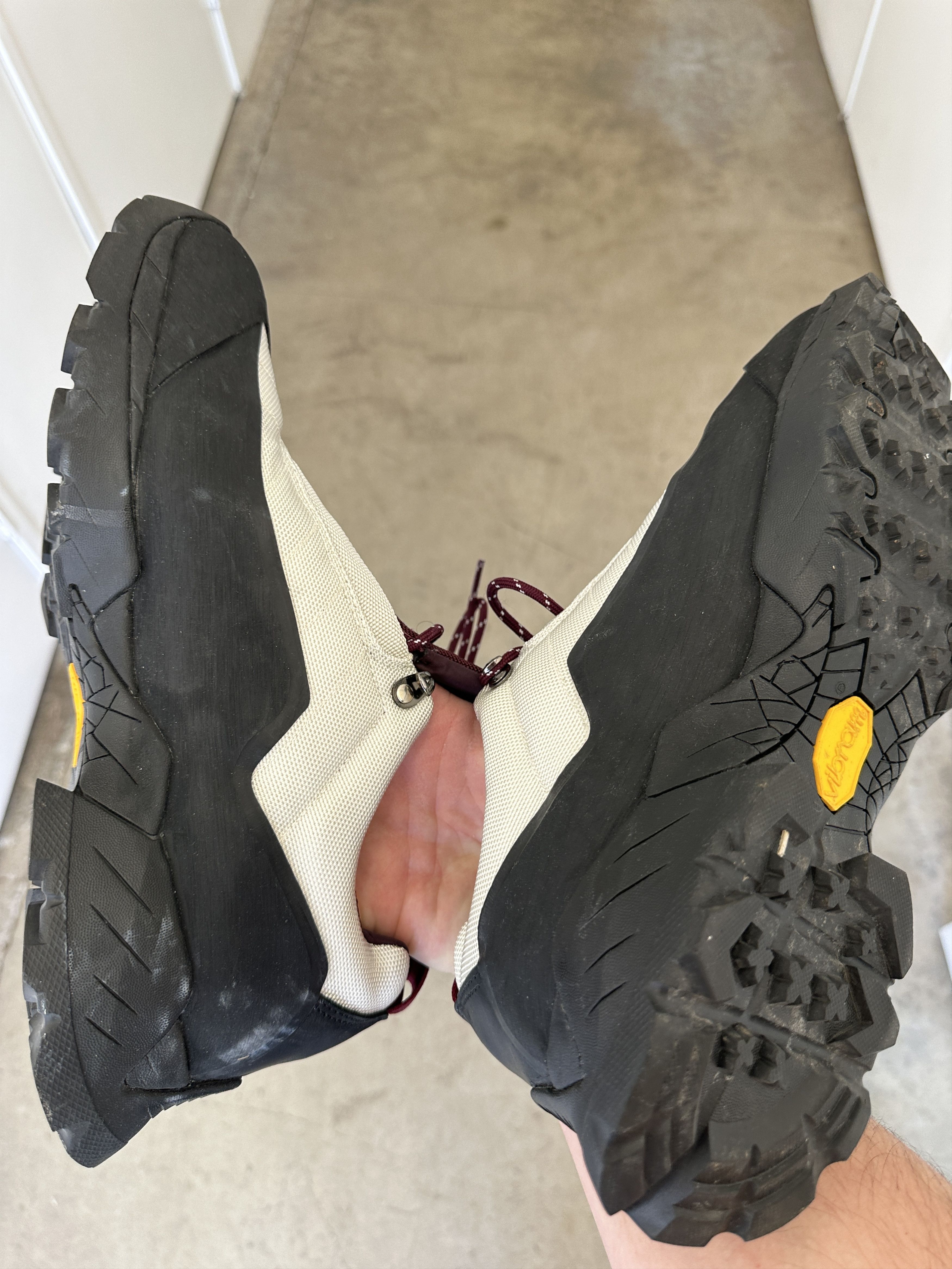 ROA ROA. Beige/red Mountain runners. 1032. Size US 12 / EU 45 - 10 Thumbnail