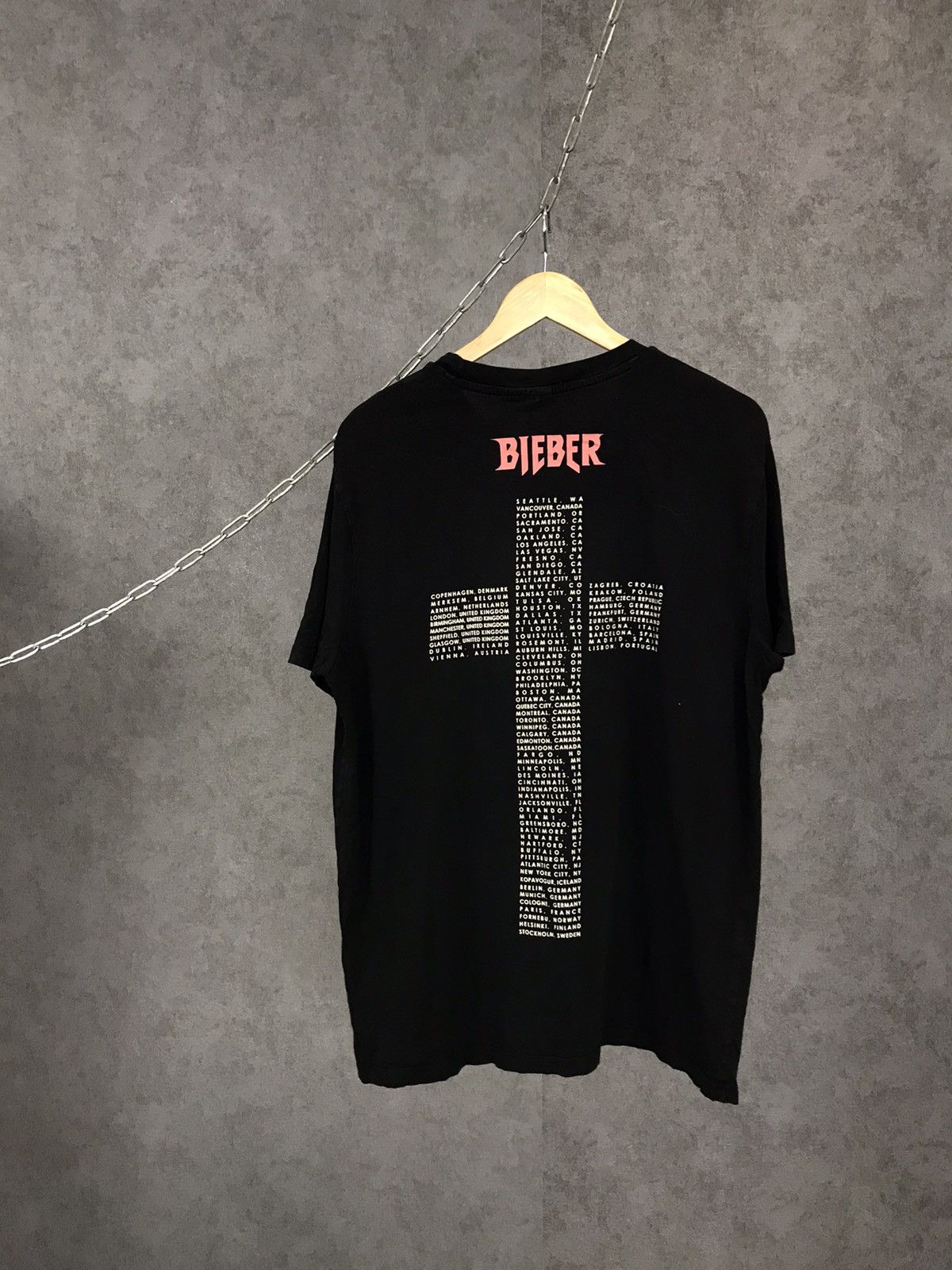 Justin Bieber Justin Bieber band tour tee Size US M / EU 48-50 / 2 - 2 Thumbnail