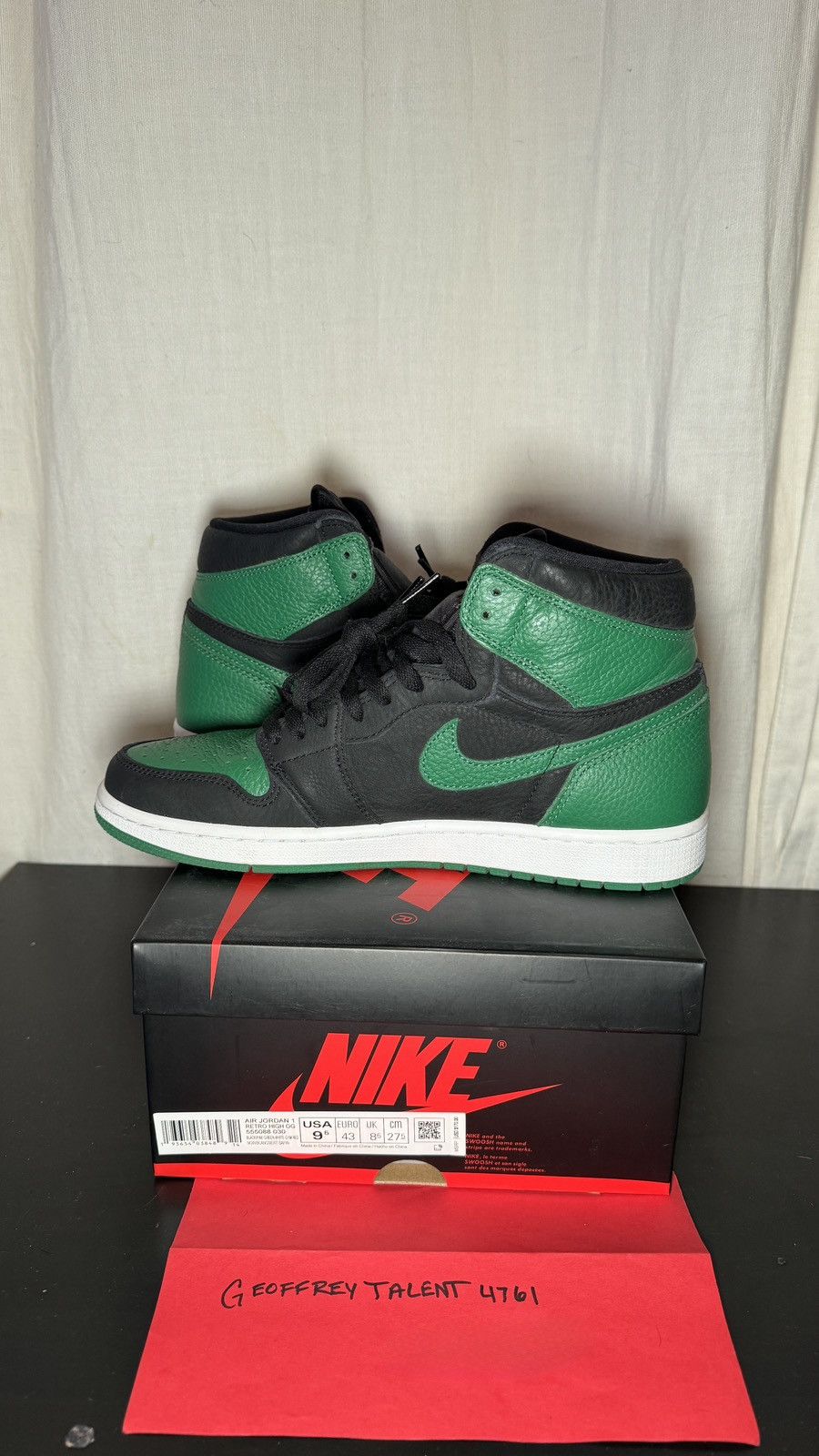 Jordan Brand Nike Air Jordan 1 Retro High OG "Pine Green 2.0" - Size 9.5 Size US 9.5 / EU 42-43 - 6 Thumbnail