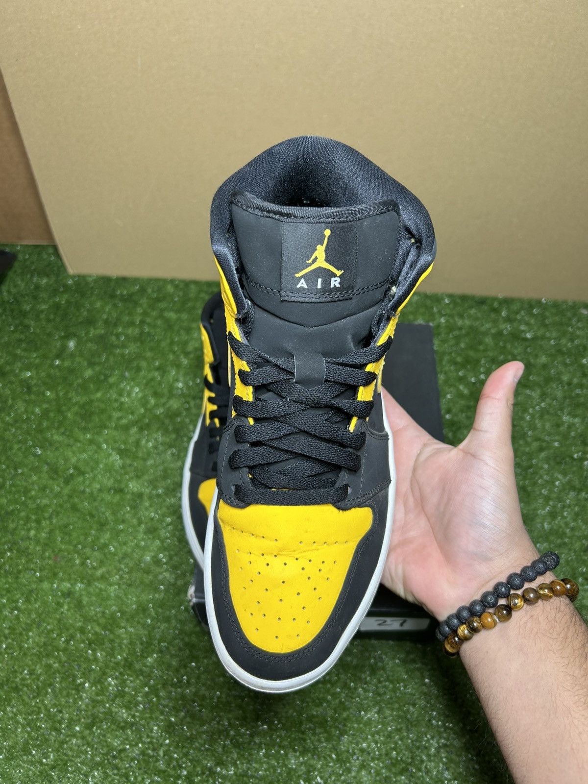 Jordan Mid New Love 2017