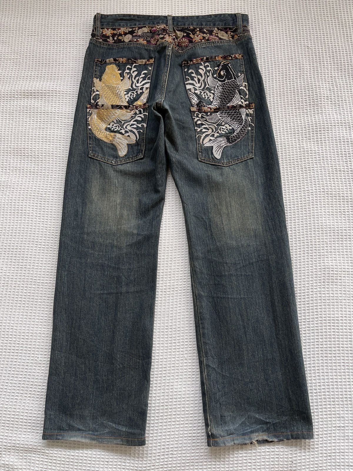 Karakuri Tamashii Rare🔥Japanese Memory Special Embroidery Sukajan Jeans Size US 34 / EU 50 - 2 Thumbnail