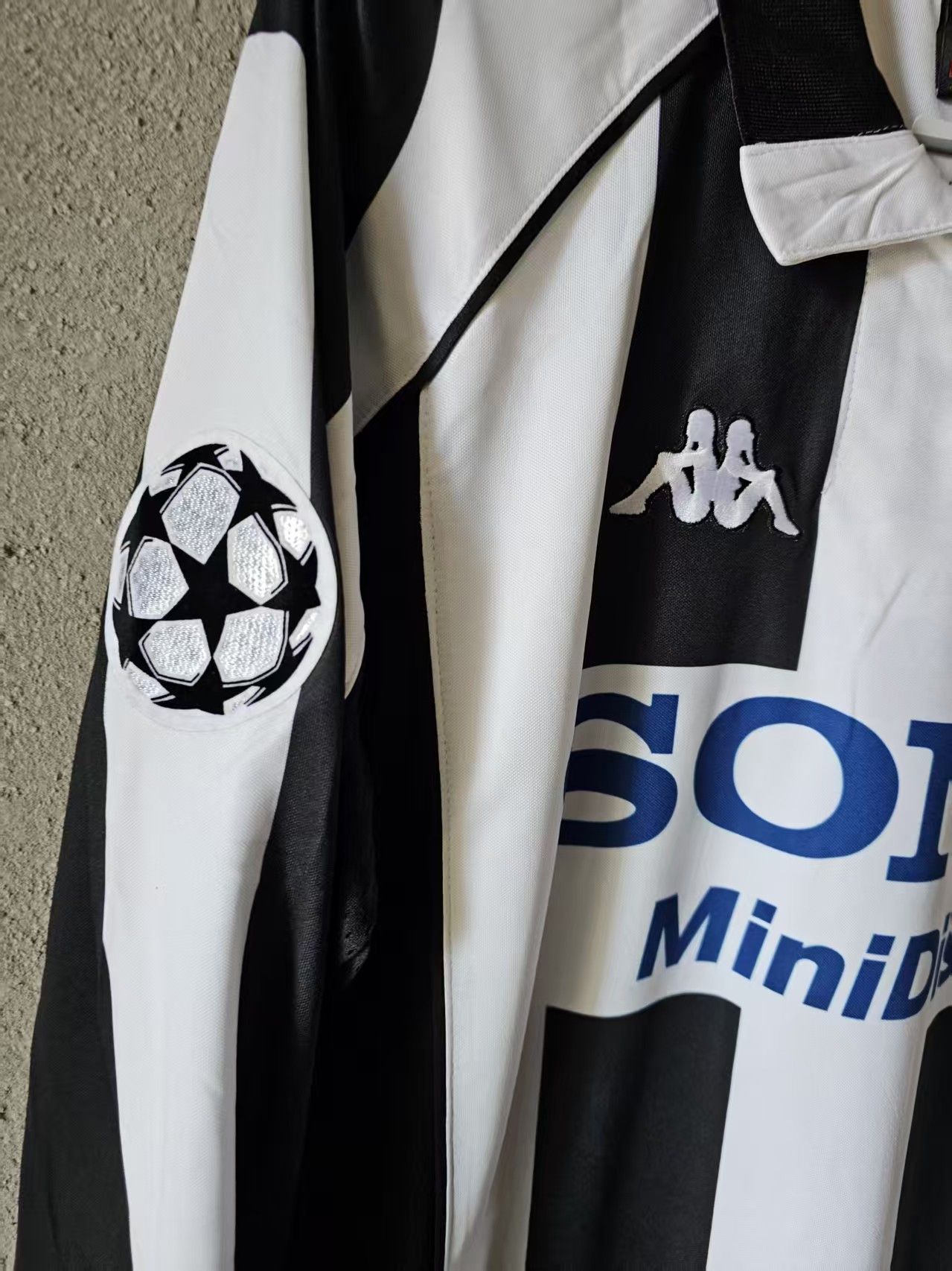 Other 1997 1998 Juventus #21 Zidane Jersey Longsleeve Size US L / EU 52-54 / 3 - 3 Thumbnail