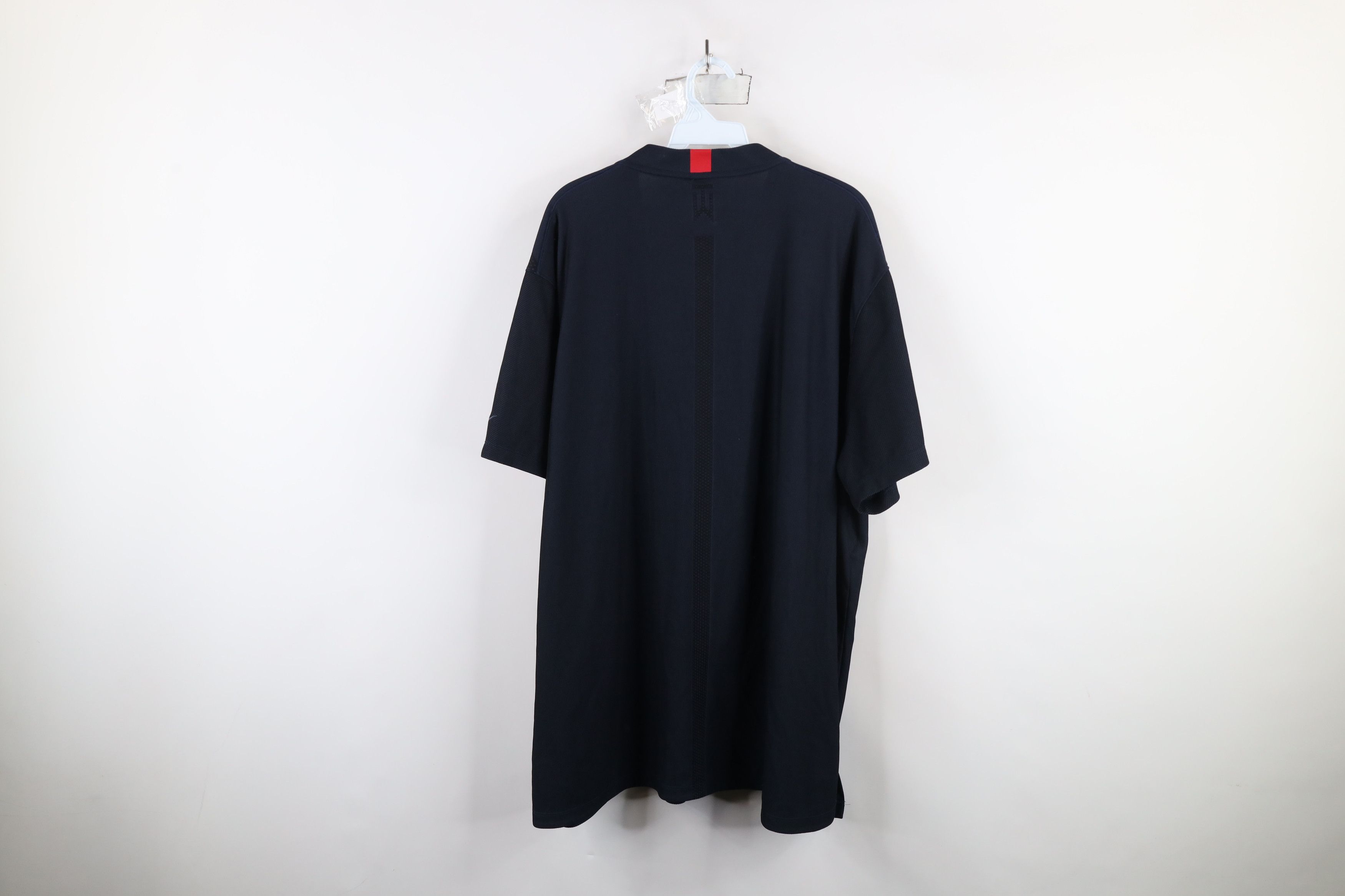 Nike × Vintage Nike Tiger Woods Short Sleeve Blade Collar Golf Polo Shirt Size US XXL / EU 58 / 5 - 13 Thumbnail