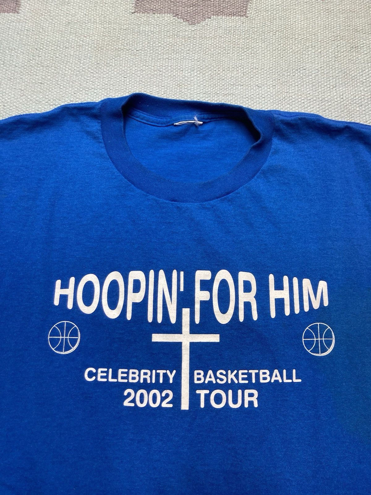 Vintage Jesus t shirt hoopin for him celebrity basketball tour 02 XL Size US XL / EU 56 / 4 - 4 Thumbnail